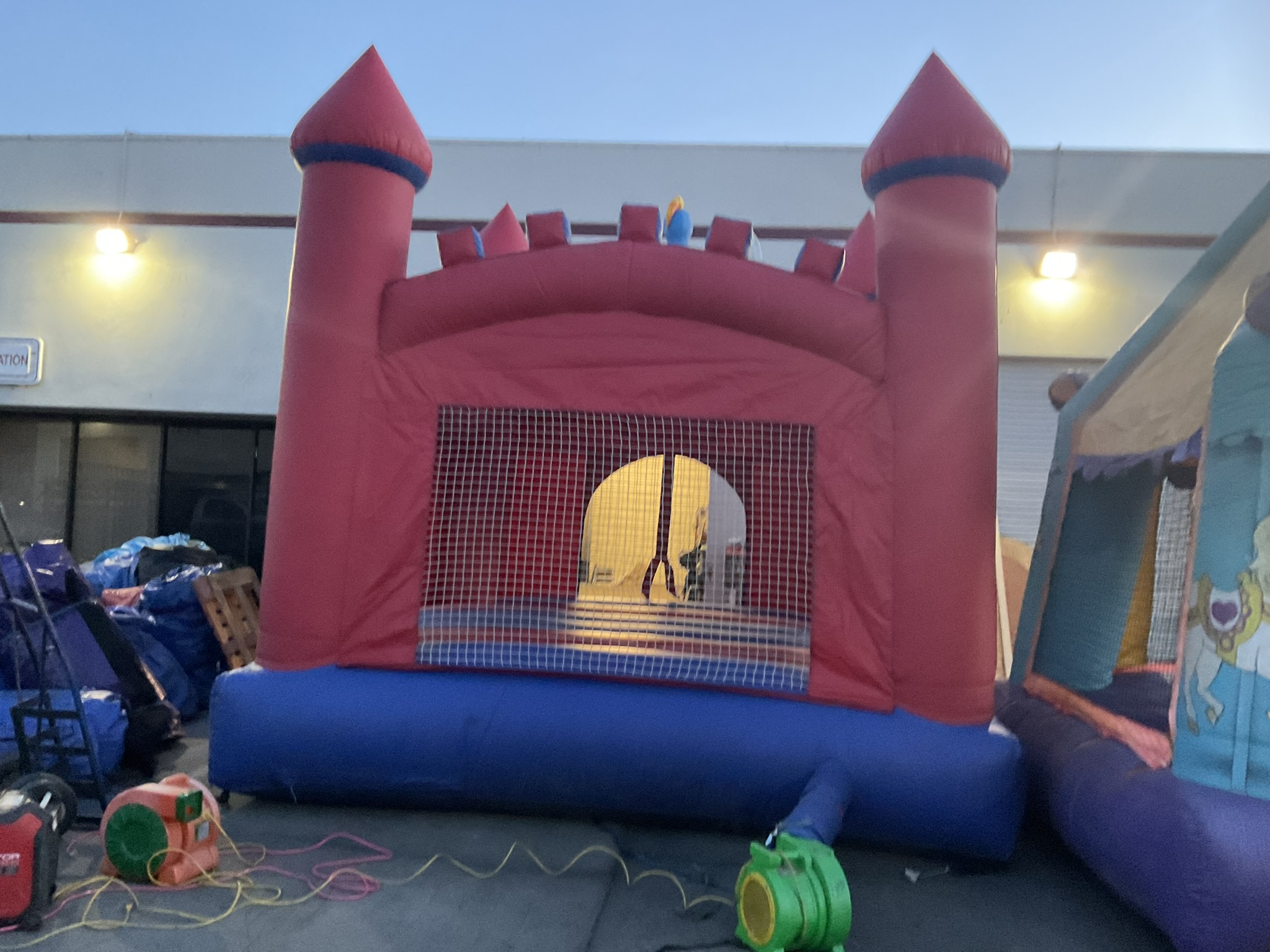 FOR SALE Red Knight Bounce House Bounce House Inflatables