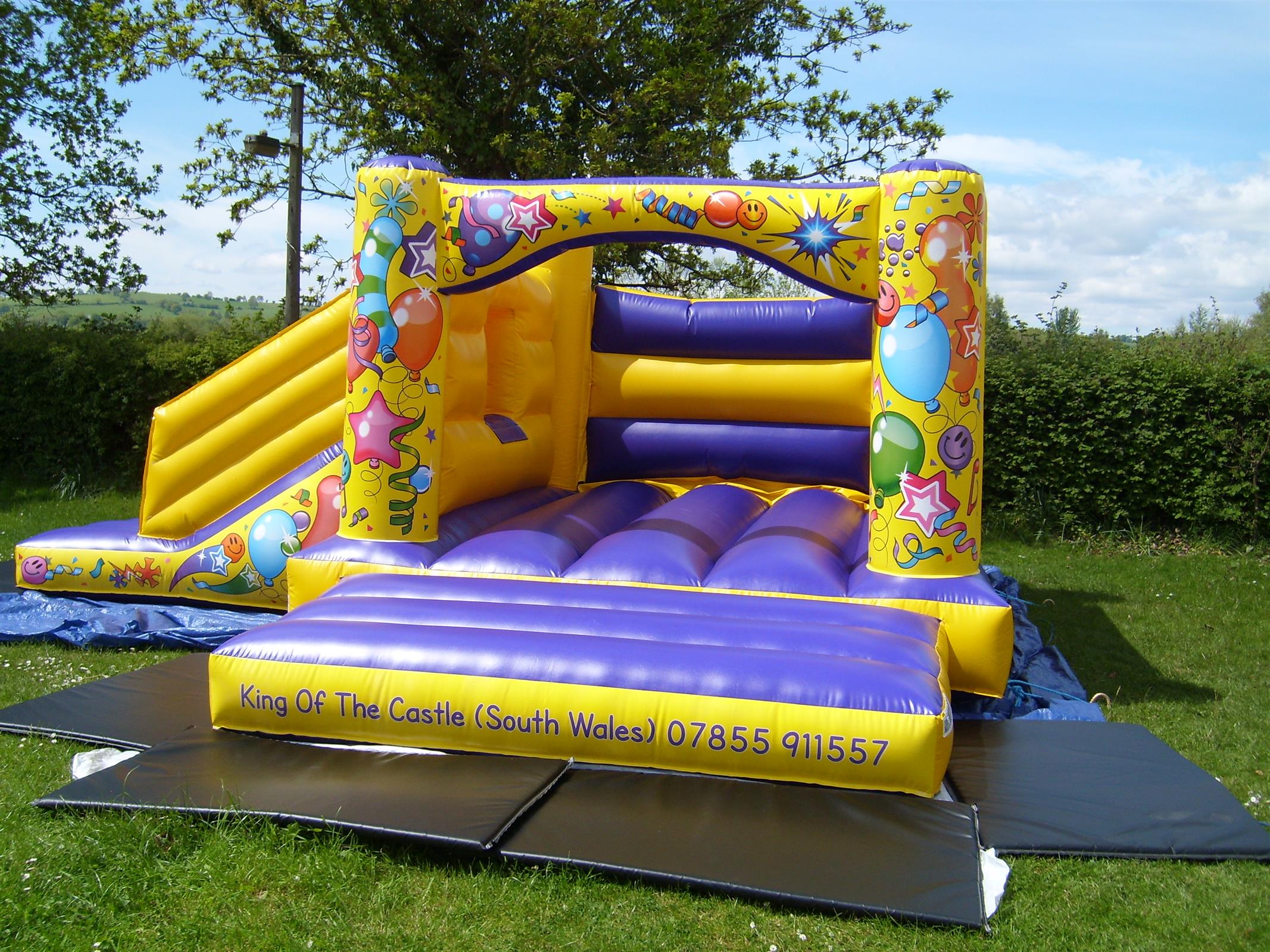 child's bouncy castle