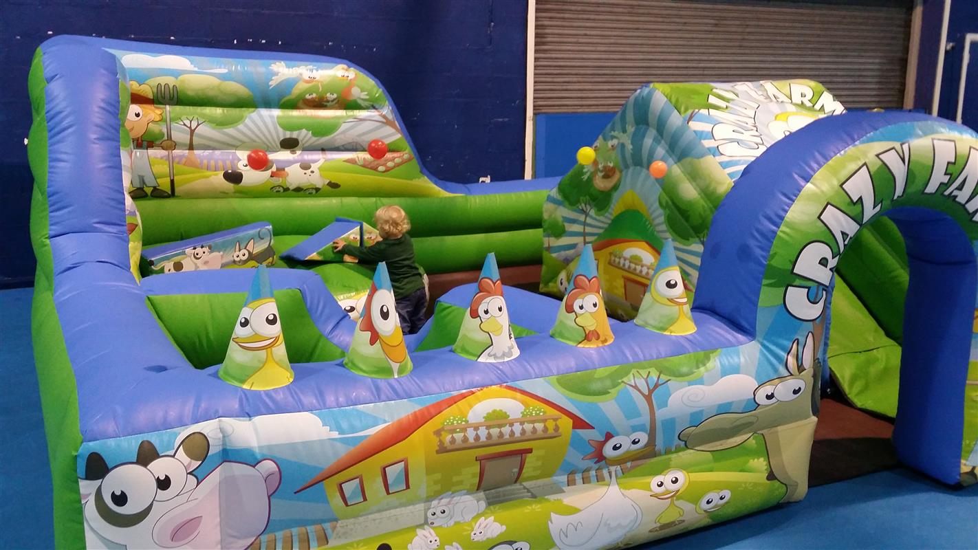 indoor inflatable castle