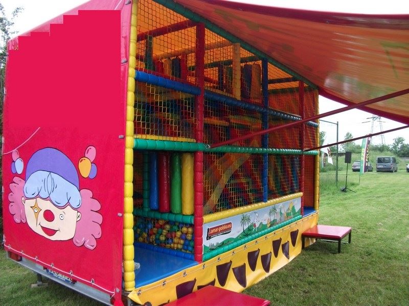 Soft Play Trailer Best Hire service in Kilkenny Bungee Trampoline Sales