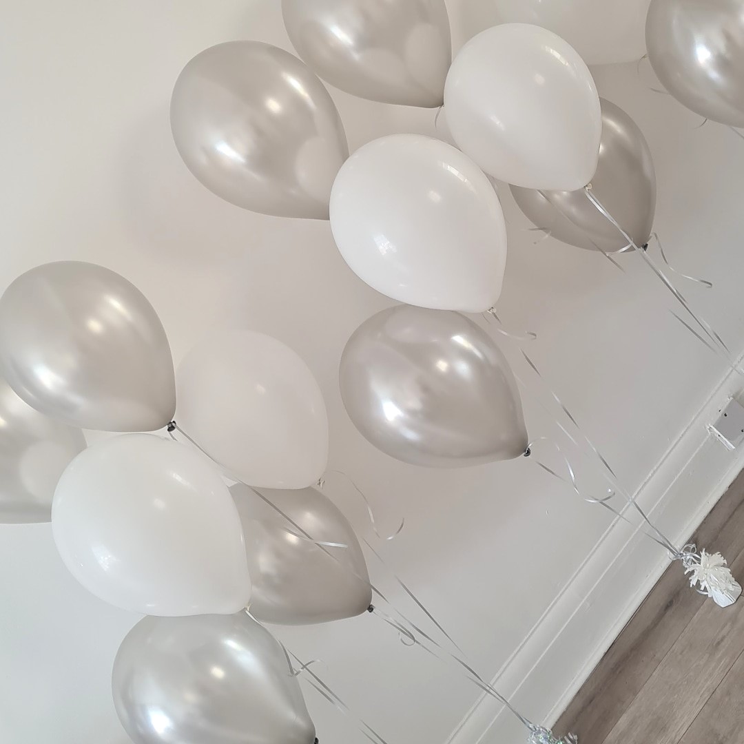 Balloons Bouncy Castles in Romford, Brentwood, Hornchurch, Essex