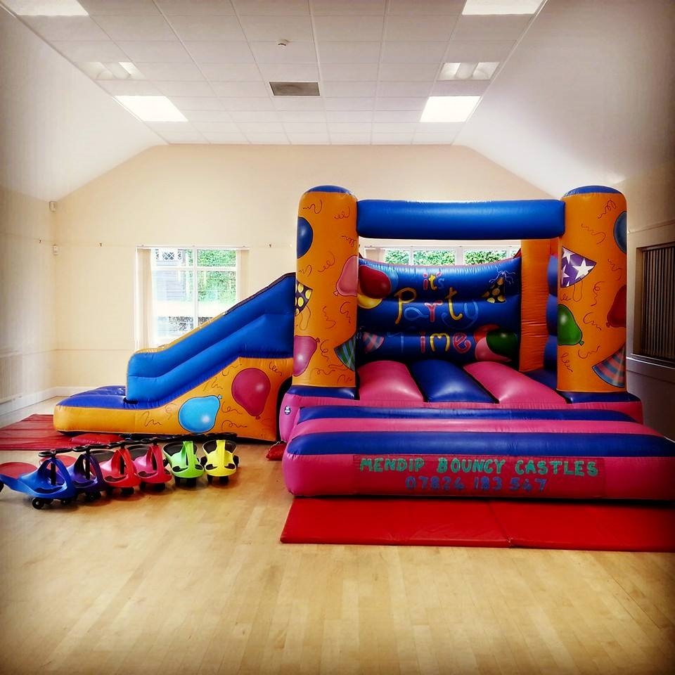 14ft x 18ft It's Party Time Bounce 'N' Slide Bouncy Castle Best