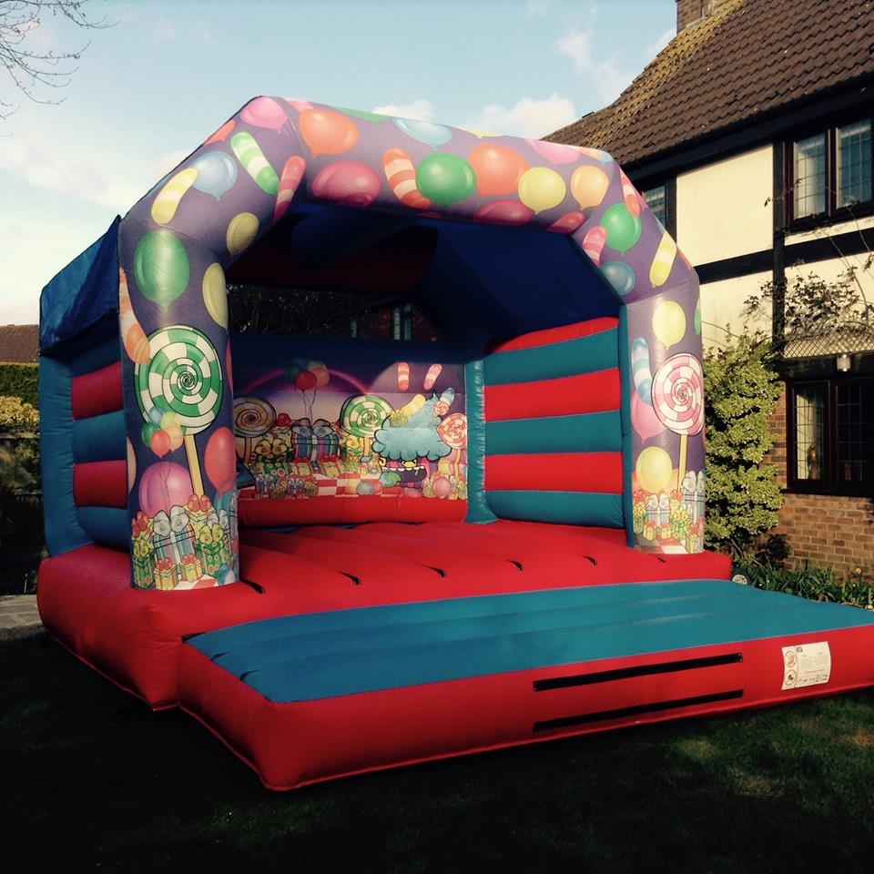 Bounce Back Castles | Celebration Bouncy Castle