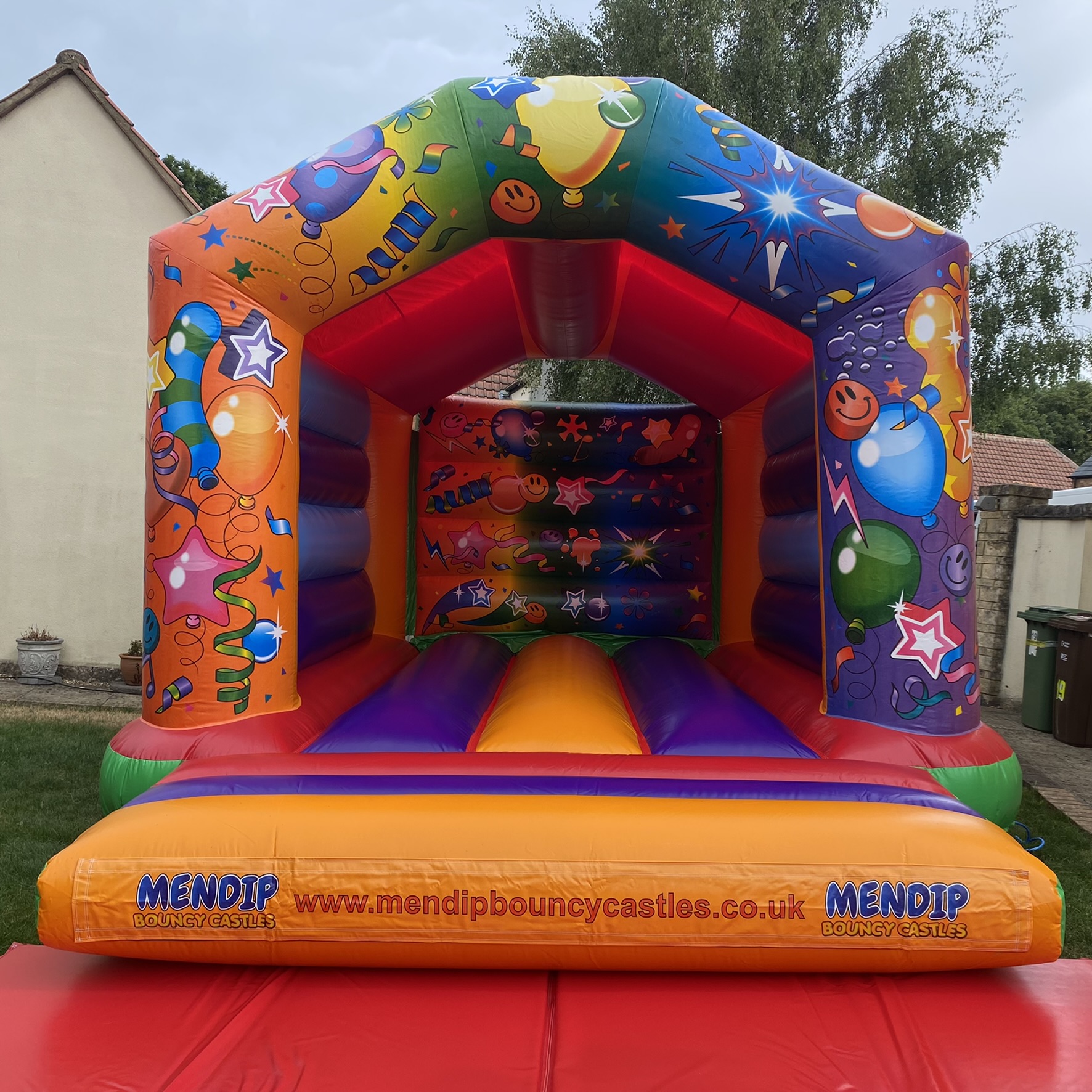 Premium Plastic Champagne Flute (187ml) - Bouncy Castle, Inflatable Slides  & Soft Play Hire in Shepton Mallet, Wells, Glastonbury, Cheddar, Radstock, Frome