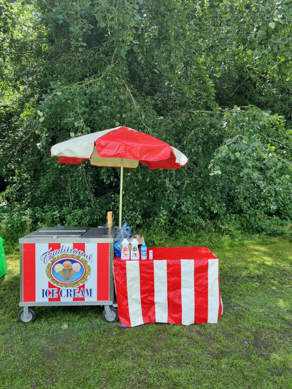 Ice Cream Cart Hire & Ice Cream Vendor Hire in London & Essex