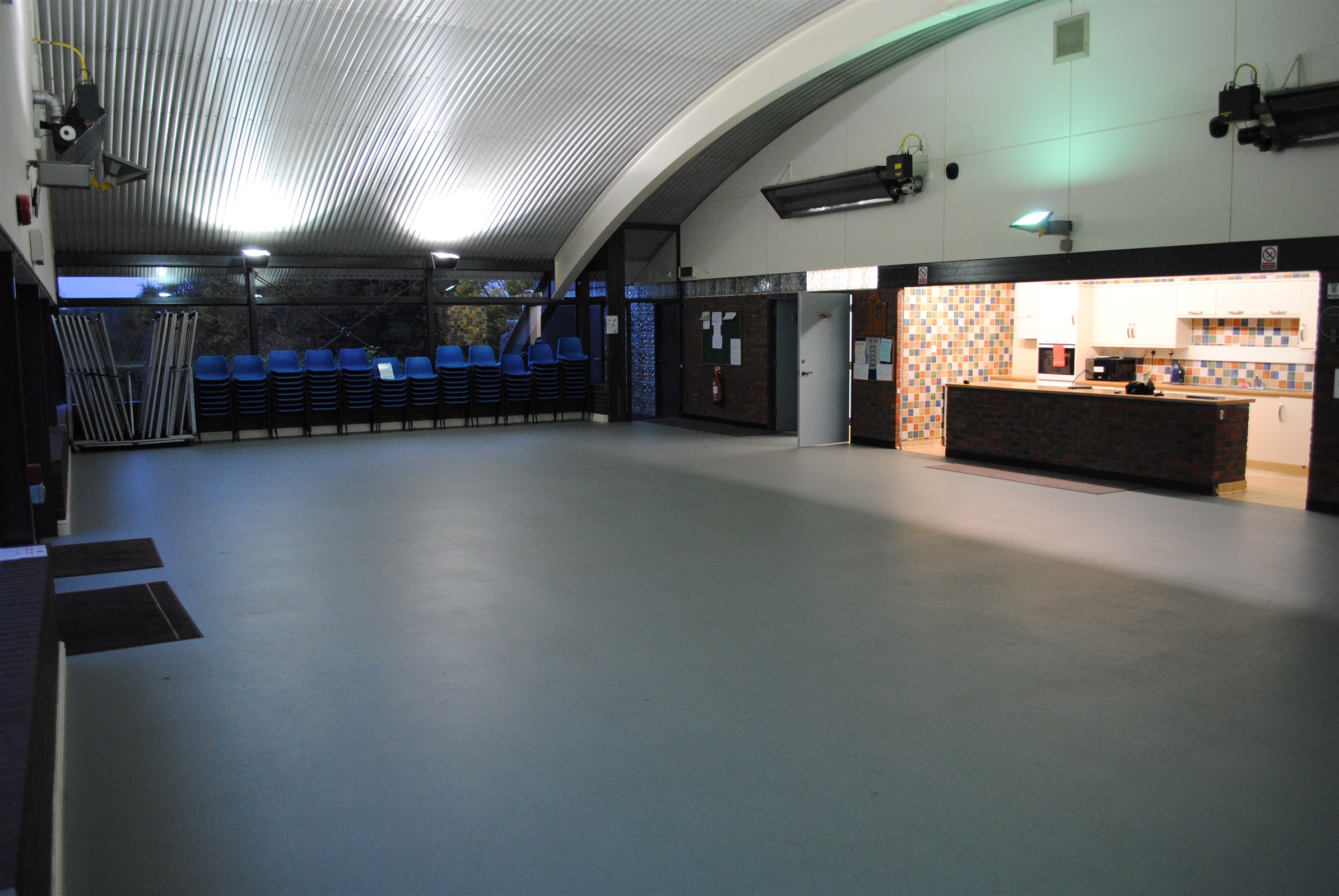 Chute Pavilion JV Bouncy Castle Hire Basingstoke & Inflatable Slide