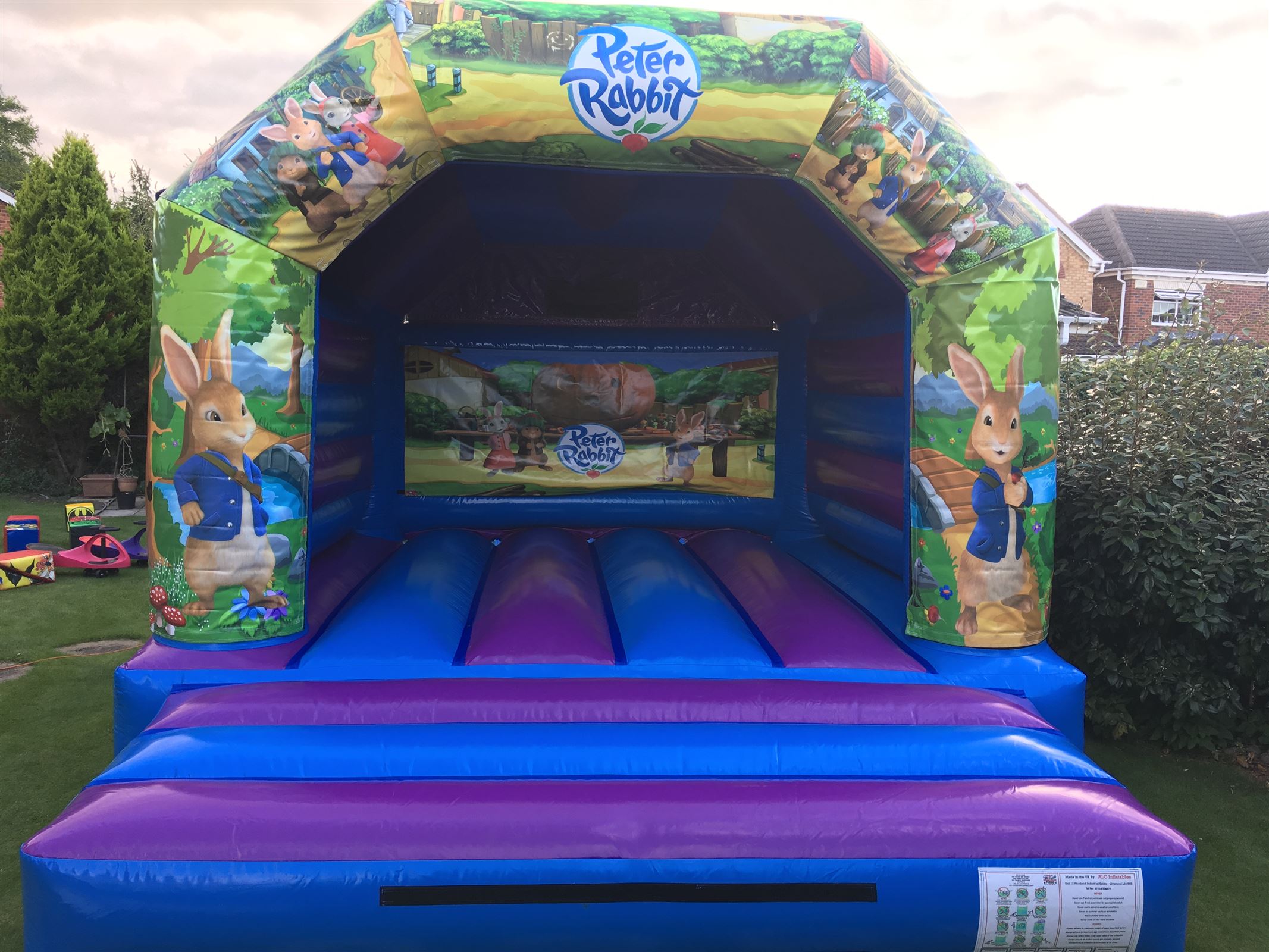 Peter Rabbit Bouncy Castle - Bouncy Castle Hire in South Yorkshire ...