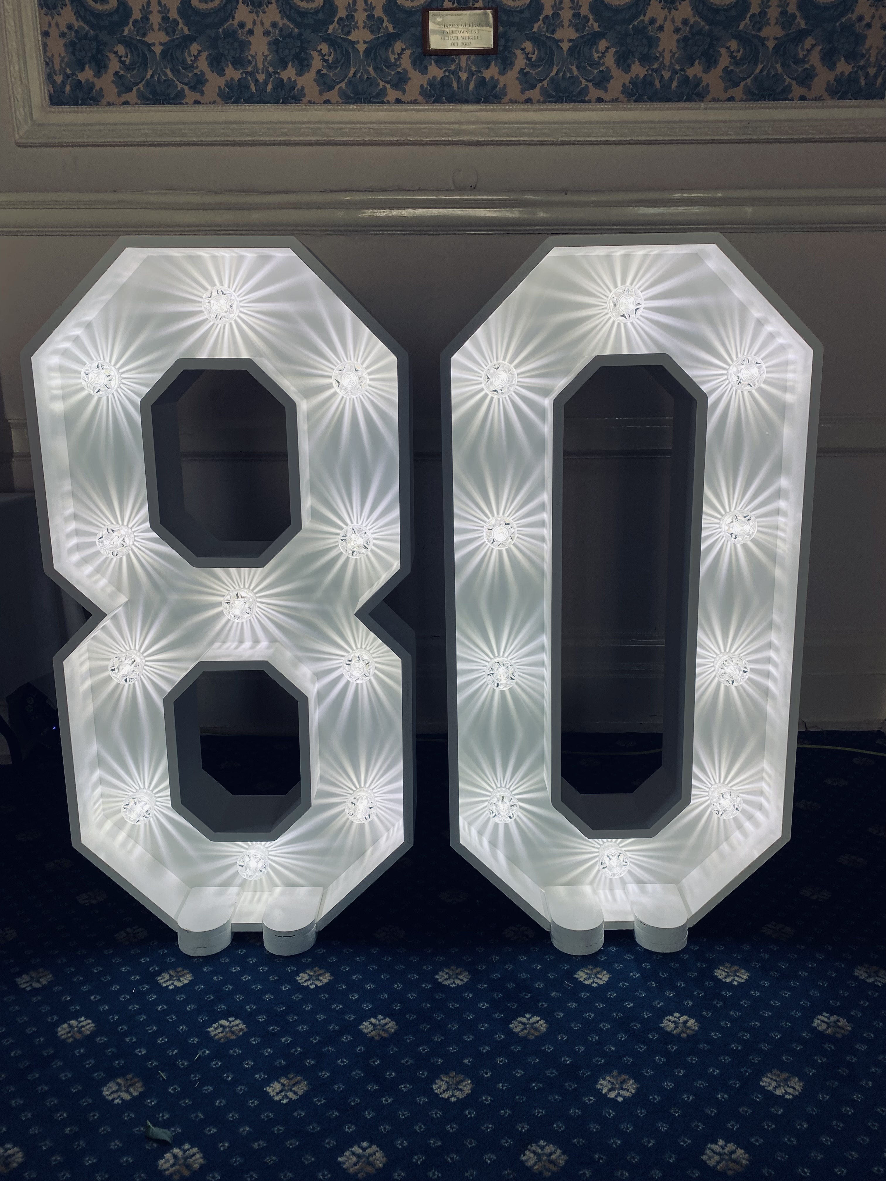 D1 4ft white led light up numbers 1 13 16 18 21 30 40 50 60 70 80 ...