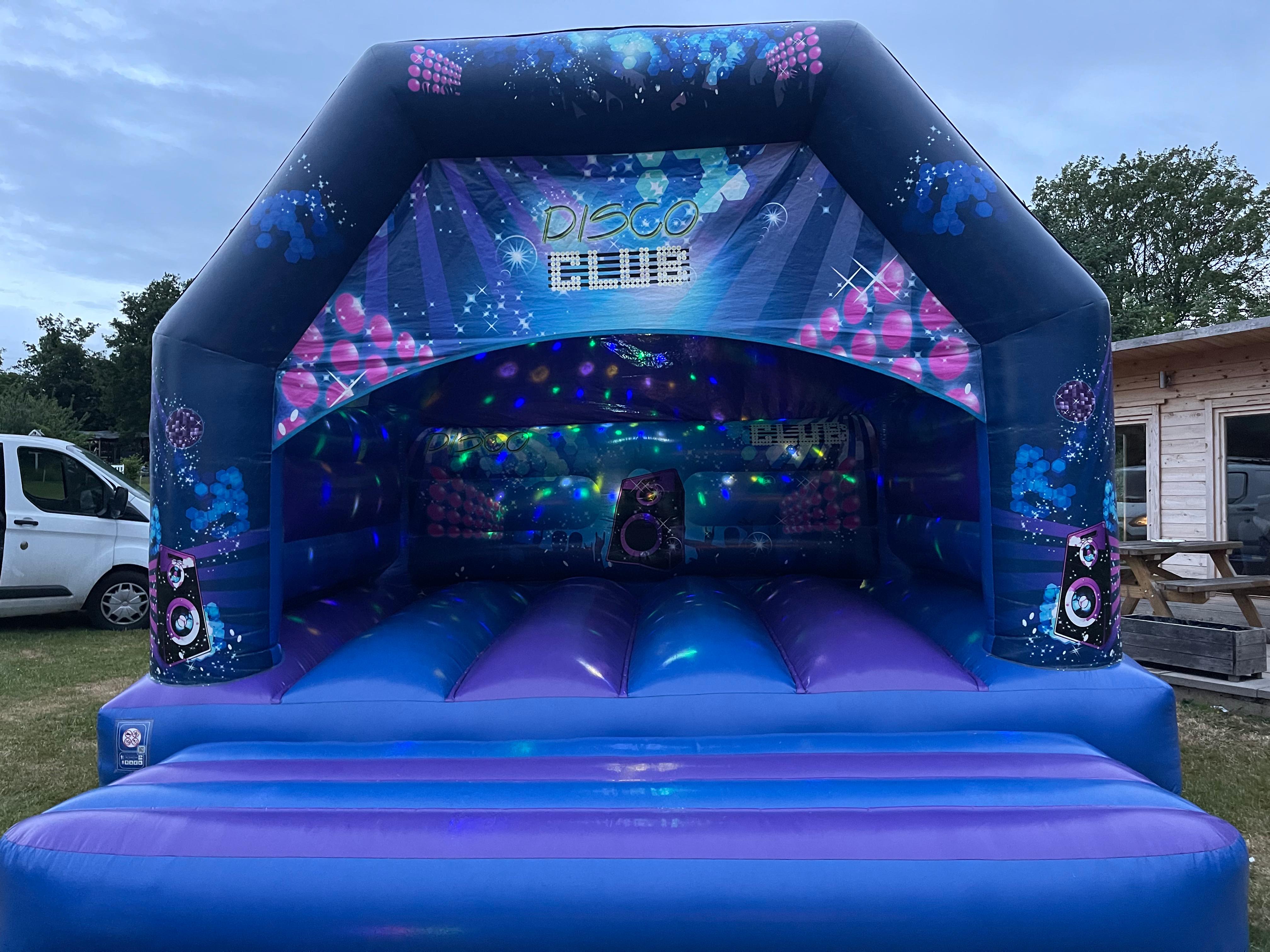Adult Bouncy Castles - Bouncy Castle and Party Game Hire in ...
