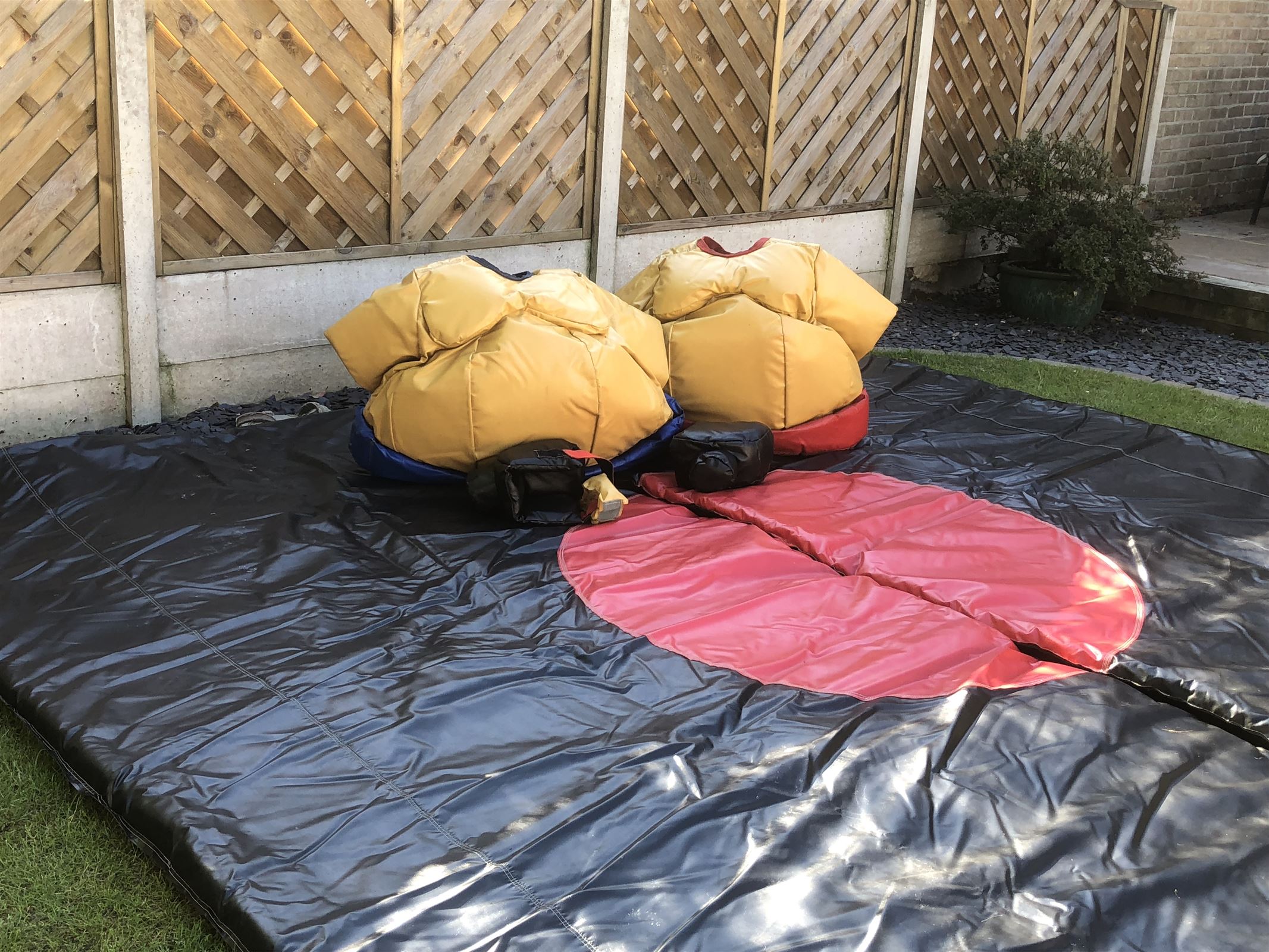 hire sumo suits