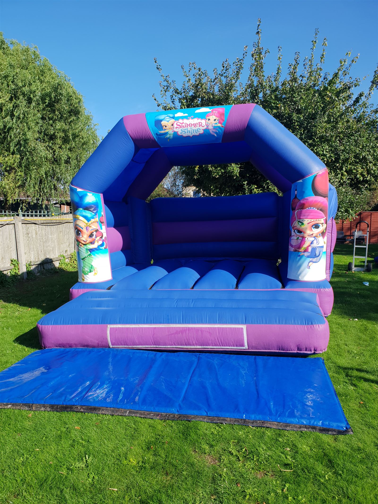 Shimmer and Shine Bouncy Castle for Hire in Worcestershire