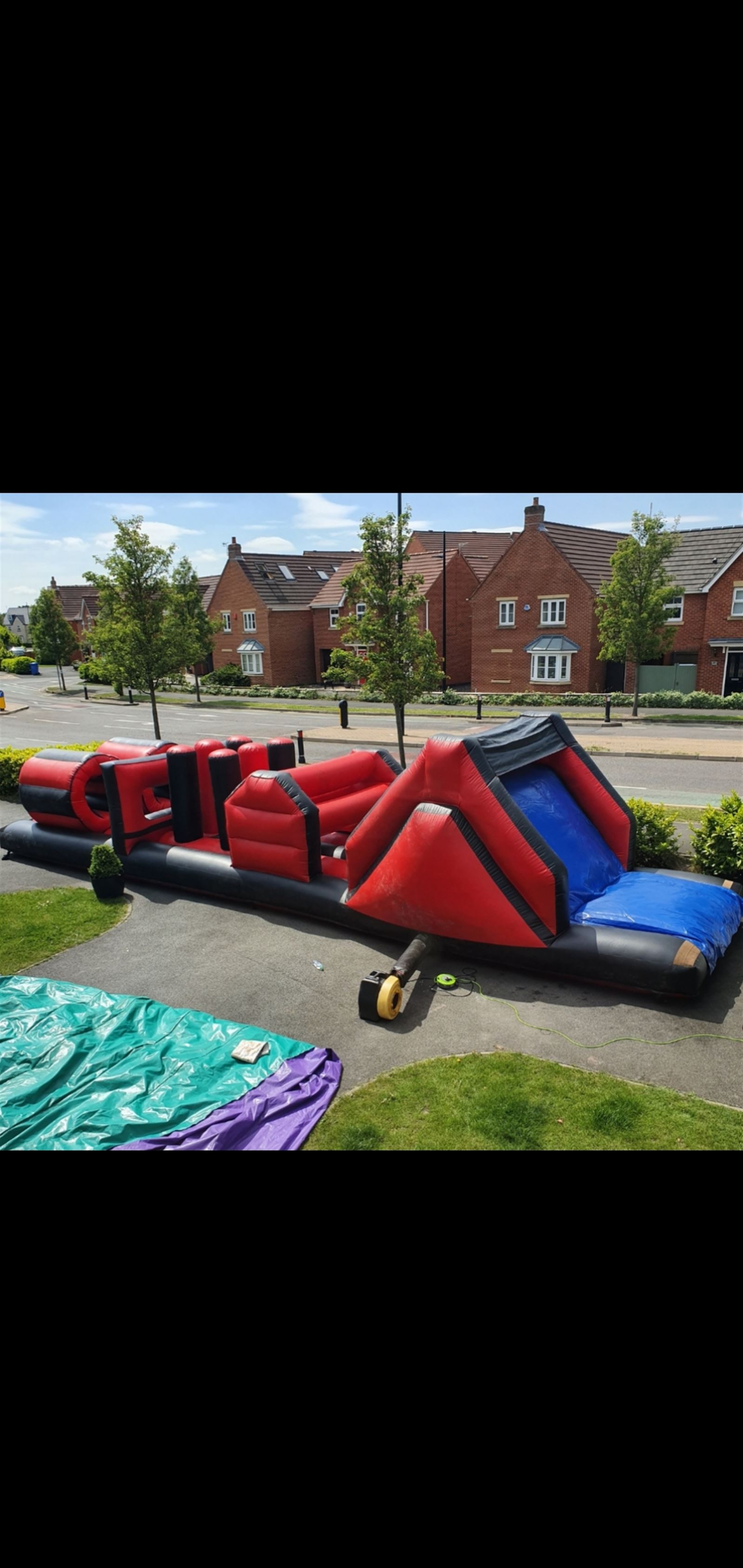 obstacle course bouncy castle hire