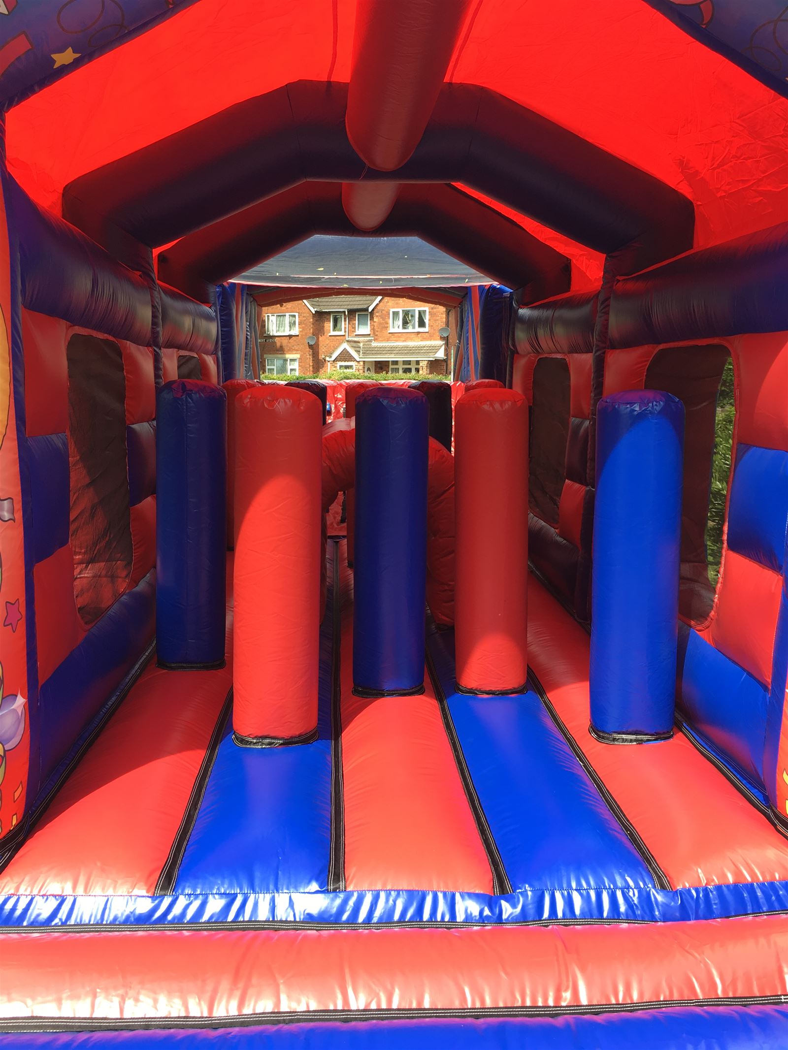 inflatable obstacle course hire
