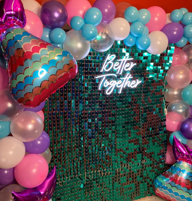 Deluxe Balloon Garland Hire in Bartlett