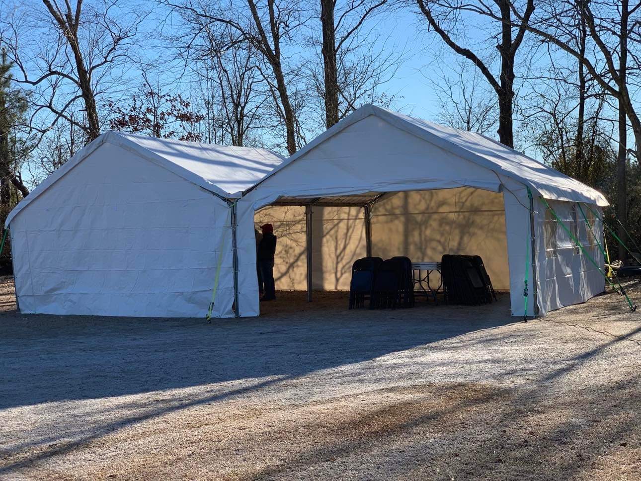 rectangle tent 40x20 - Party Rentals in Albertson | 252 Jumper Party Rental