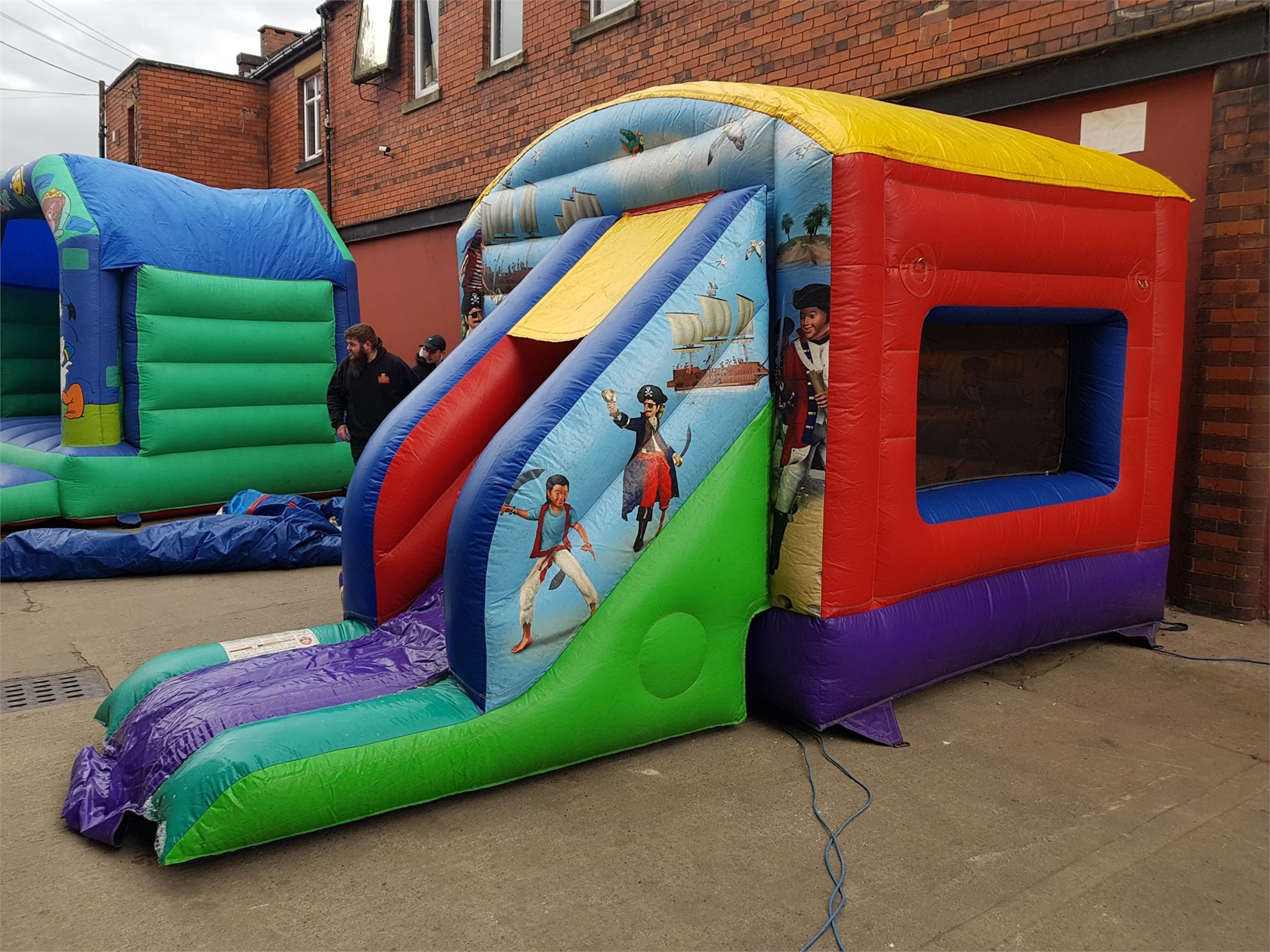 elliott's bouncy castle hire