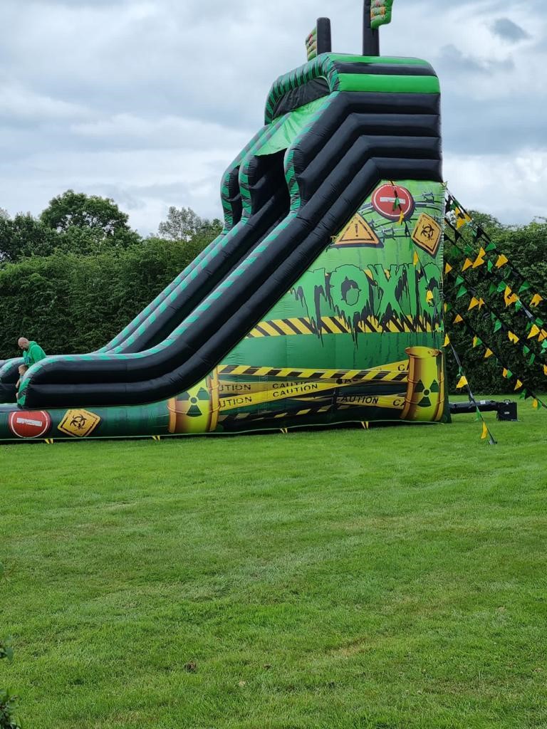 Giant Mega Slide Hire, Entertainment in Essex, London & Nationwide