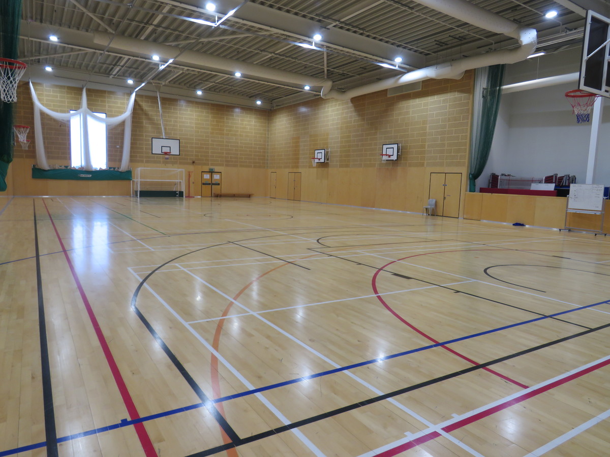 Drapers Academy Sports Hall | Romford Bouncy Castle Venues