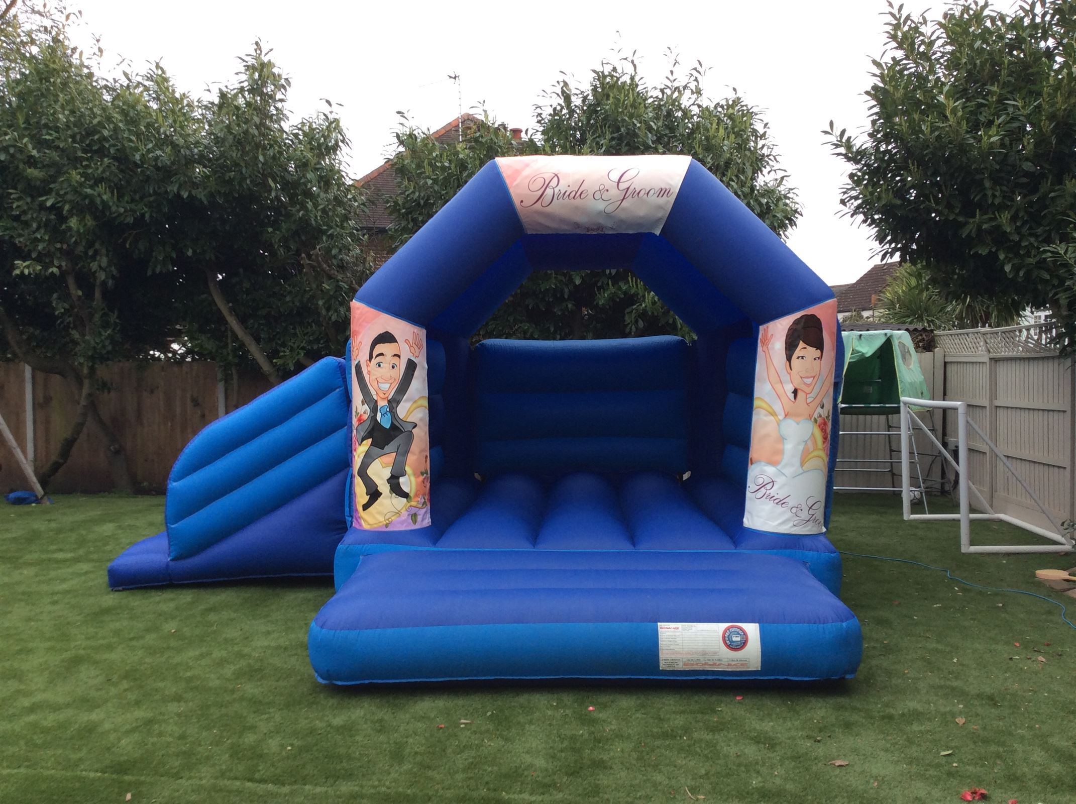 bouncy castle hire for wedding