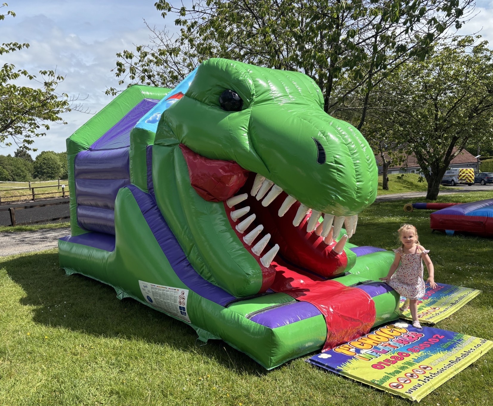Moving Inflatables Slide Bouncer Bouncy Castle 3D Dinosaur themed with Moving Head Front ...