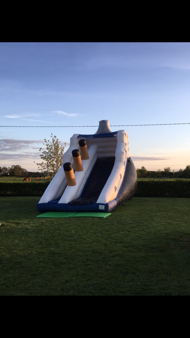 titanic bouncy house