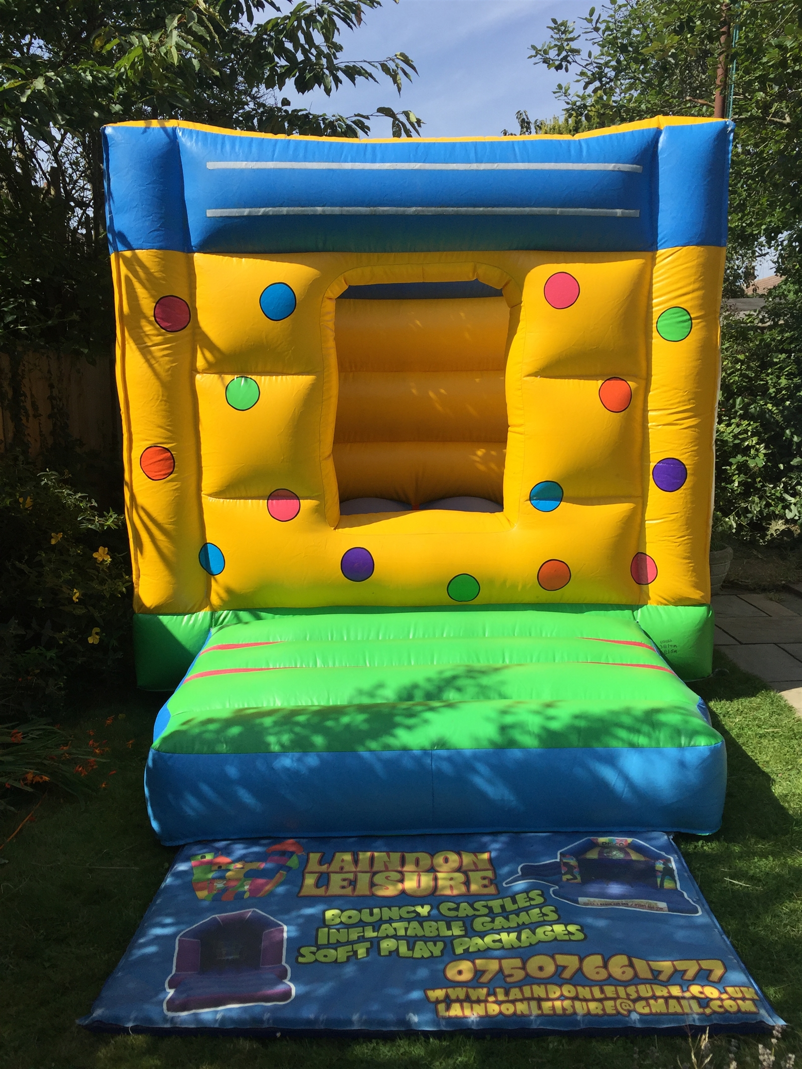 small bouncy castles