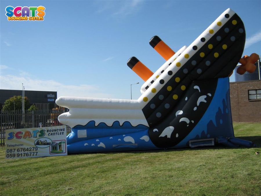 titanic bouncy house