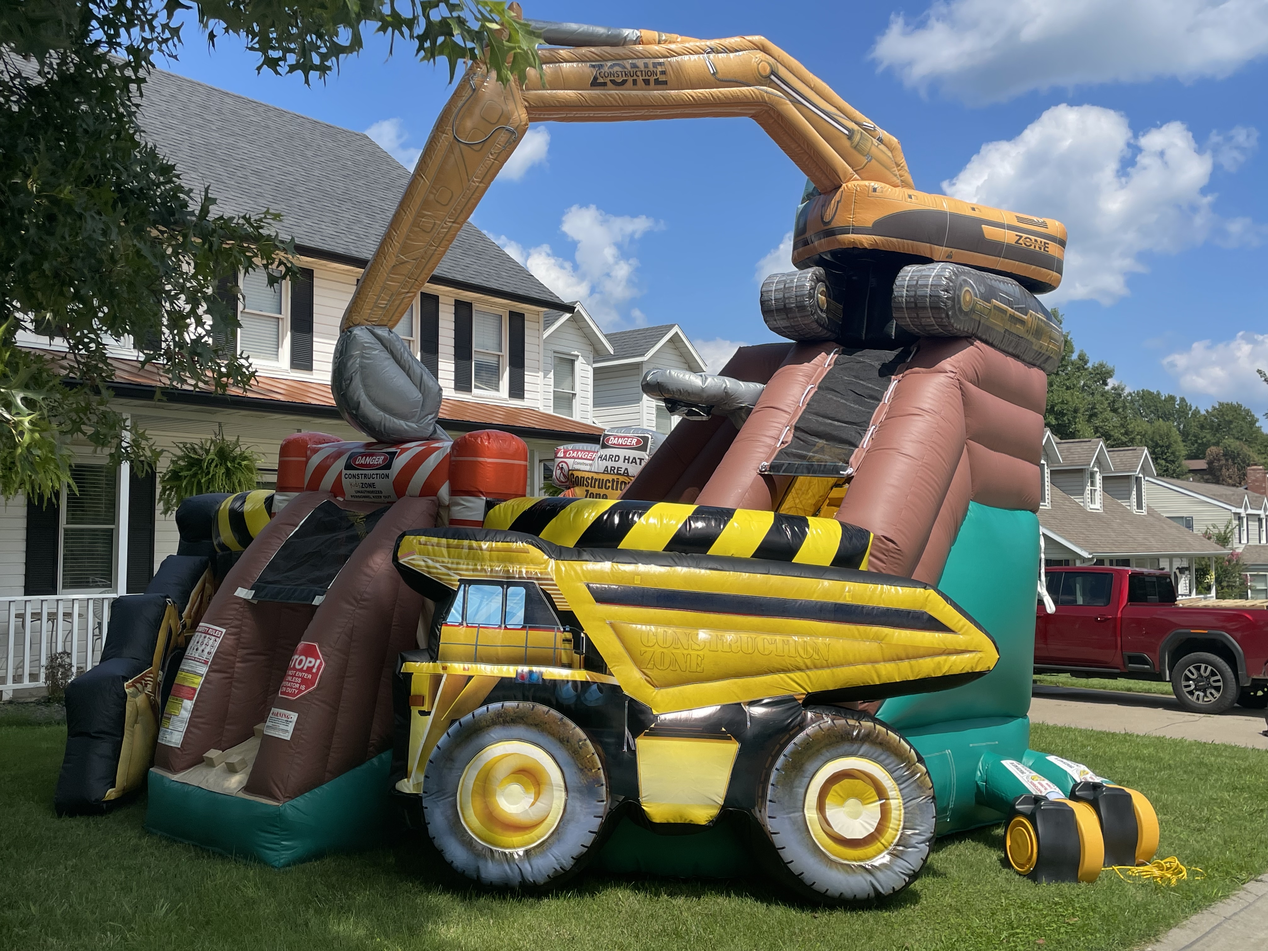 Construction Inflatables Construction Wet or Dry Combo - Hire in MISSOURI (MO) | River City ...