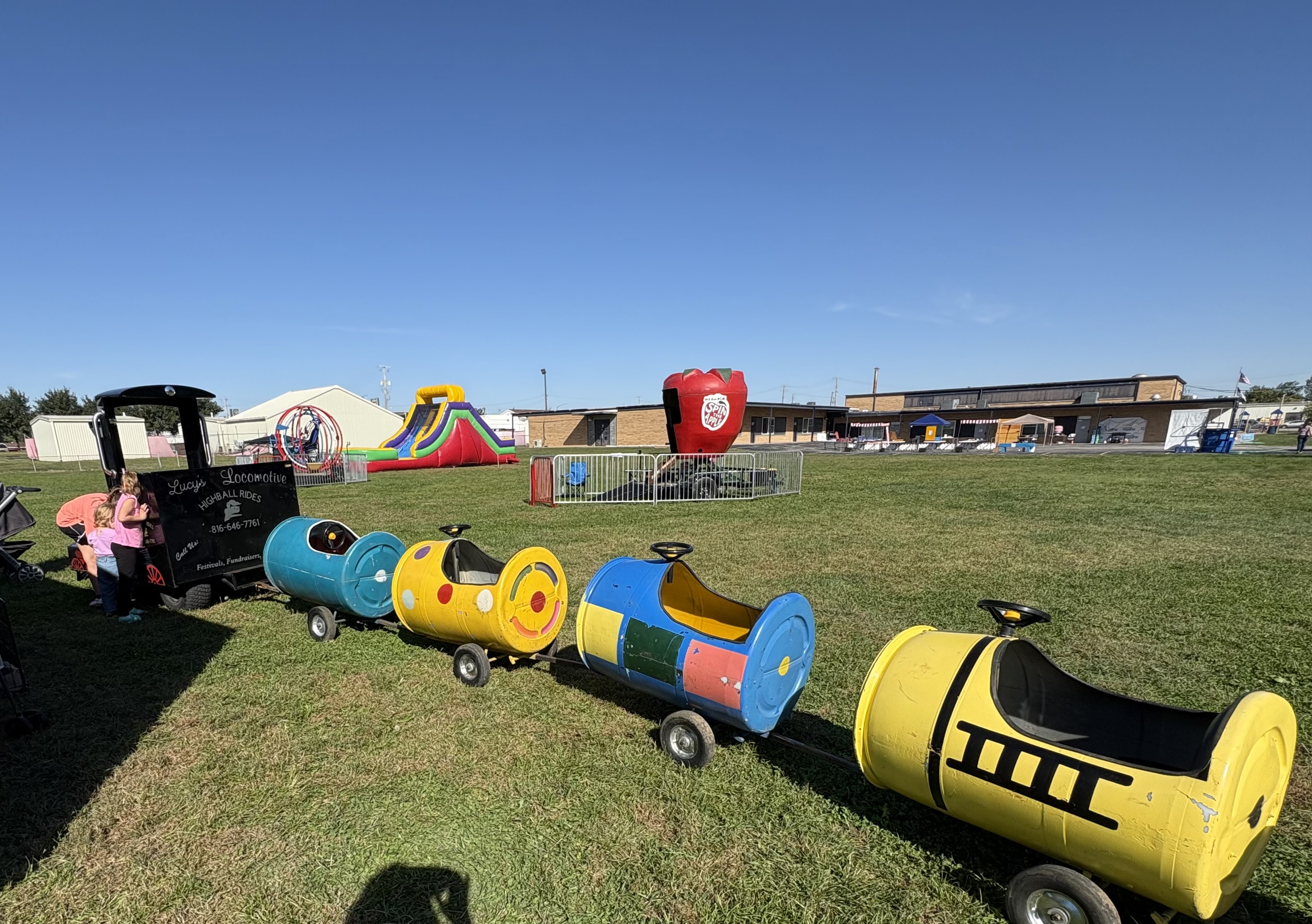 Lucy’s Locomotive Barrel Train Rental | St. Joseph MO Kids Ride