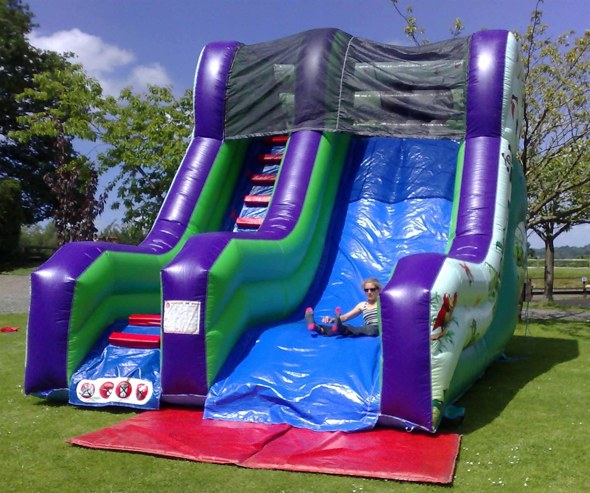 waterslide bouncy castle