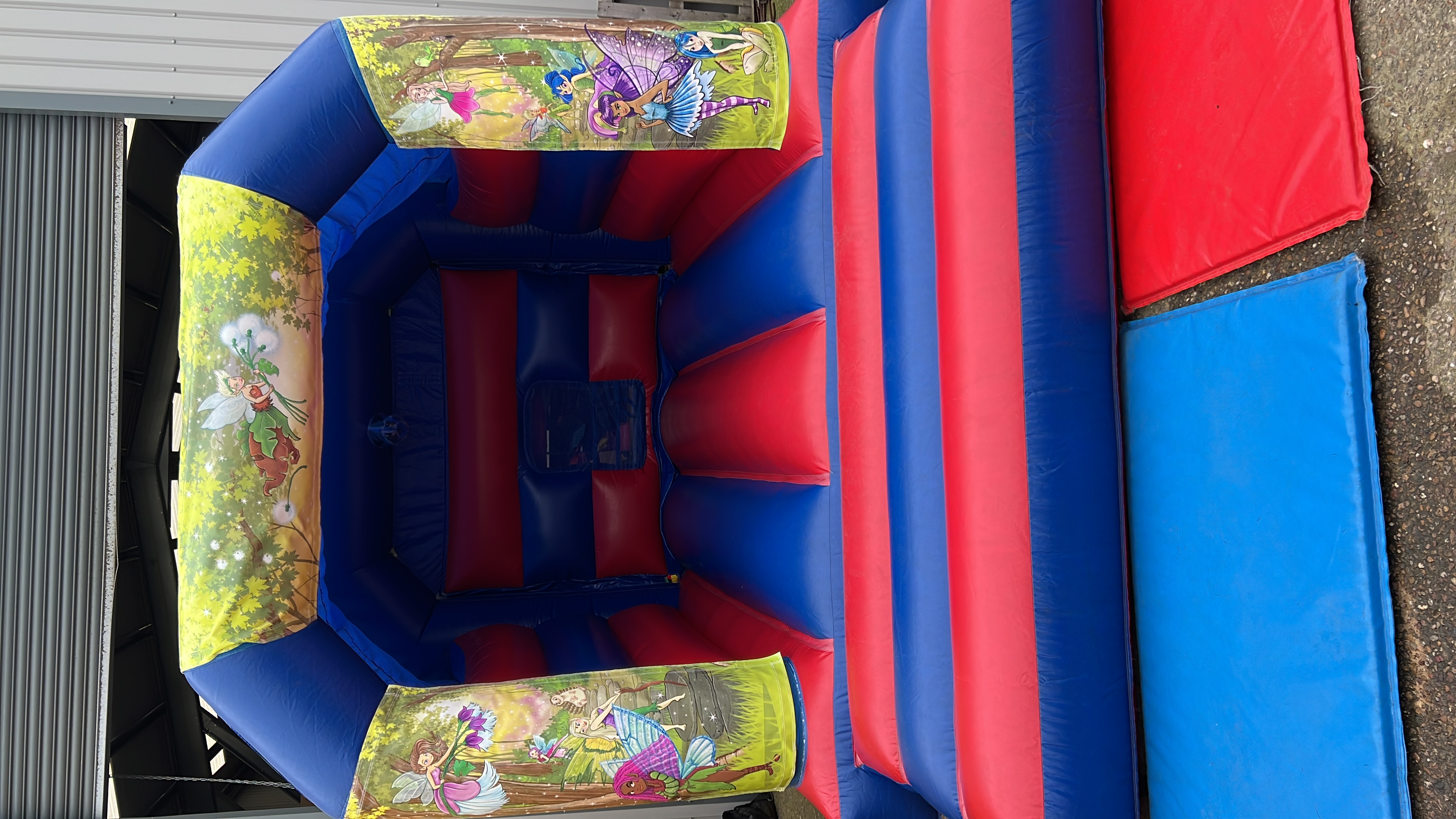 Bouncy Castle hire - Bouncy Castle Hire in Scunthorpe, Doncaster, Brigg ...