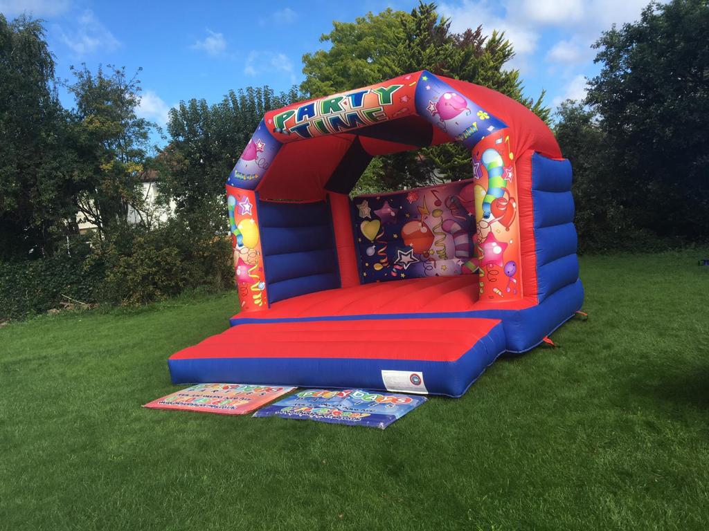 Party Time Adult Castle Bouncy Castle Hire Bouncy Castles In Croydon Beckenham Thornton 5268