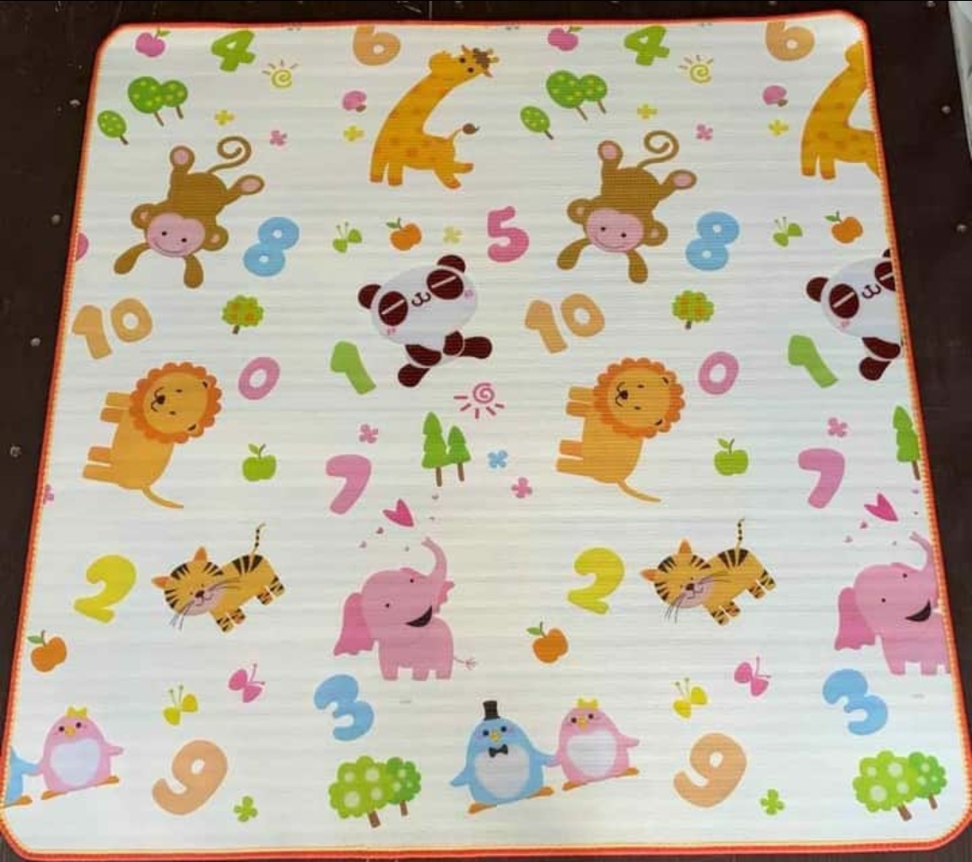 Children's double sided softplay mats, 7ft x 5ft. Bouncy Castle Hire
