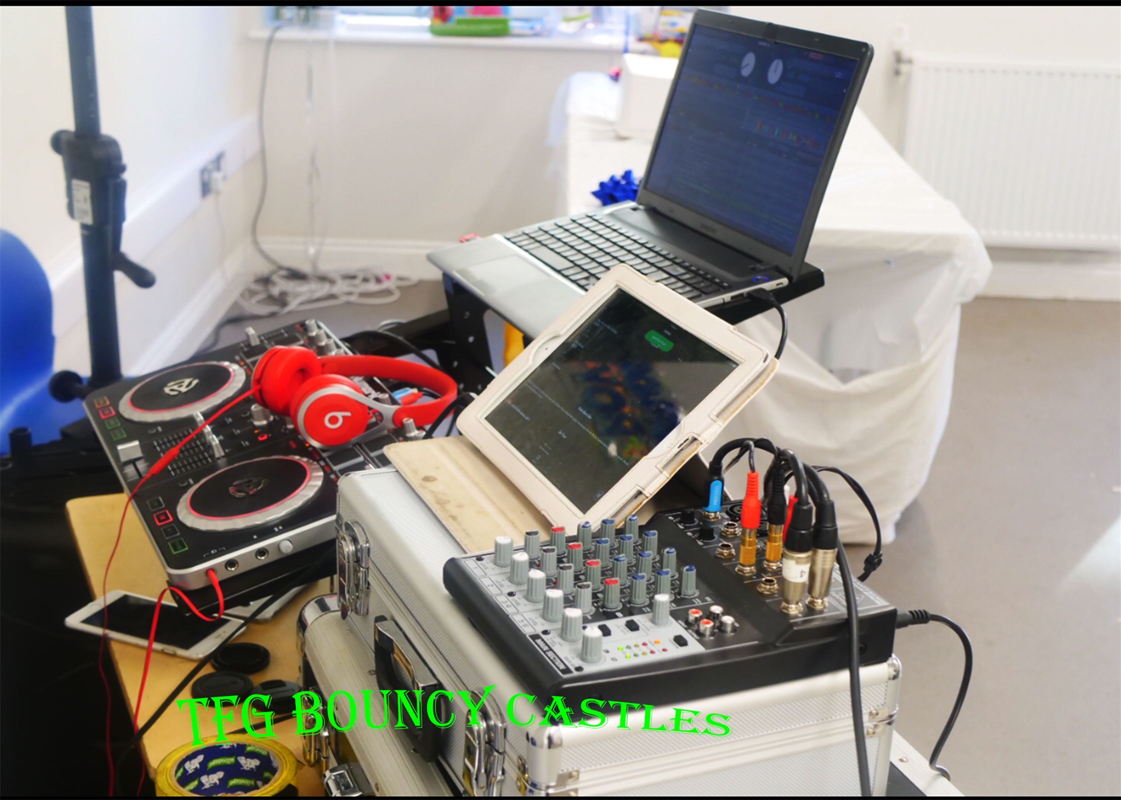 Party Extras Best Bouncy Castle Hire service in Catford, Bromley