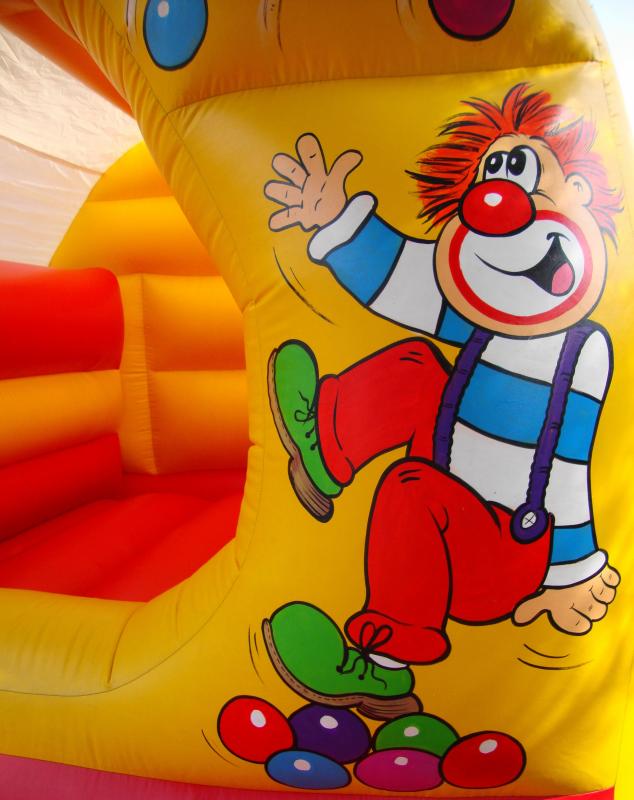 Clown Bounce Around Bouncy Castle - Best Bouncy Castles, Bouncy Castle ...