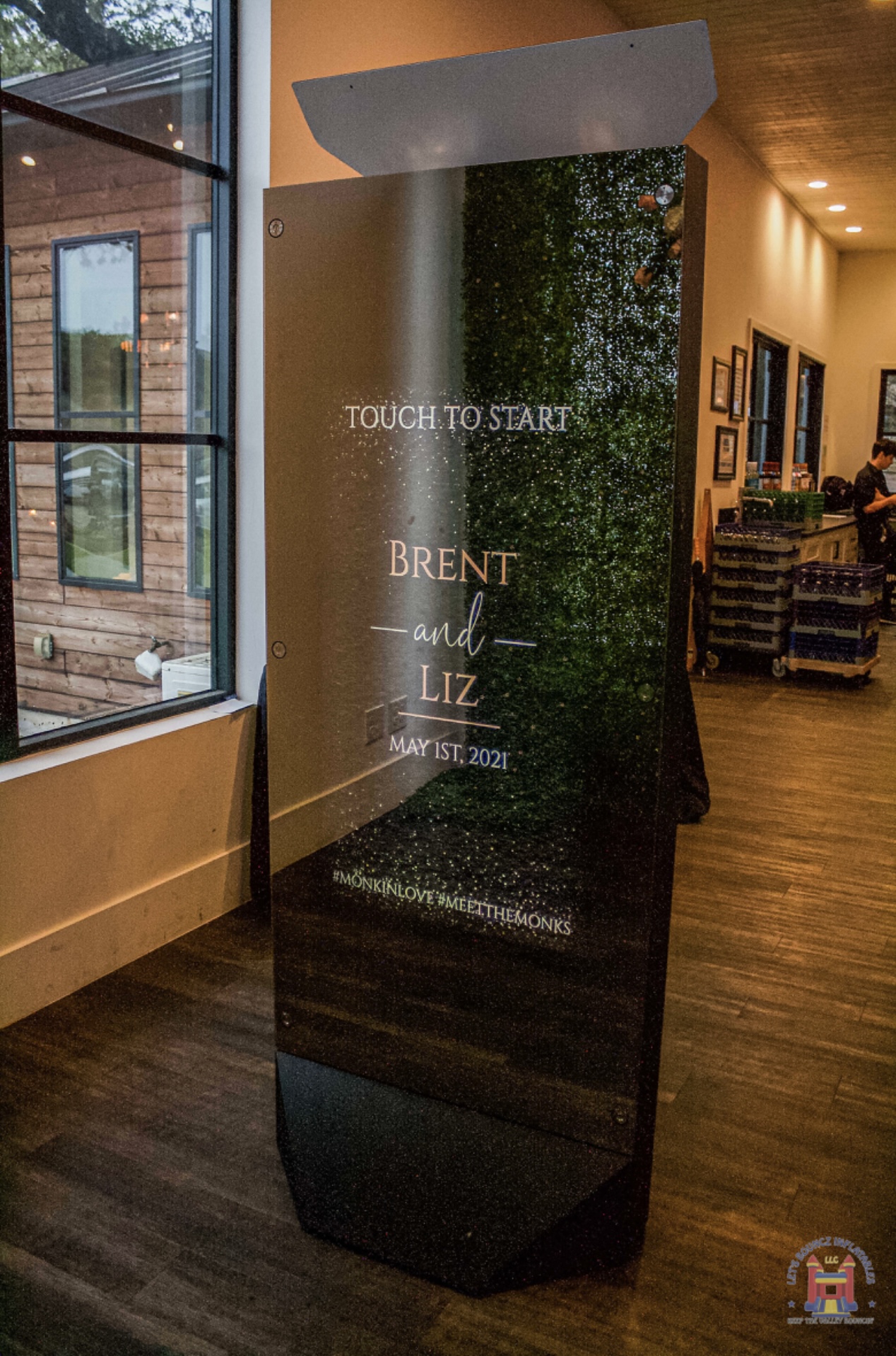 Mirror X Photo Booth Rental in Harrisonburg, Rockingham County