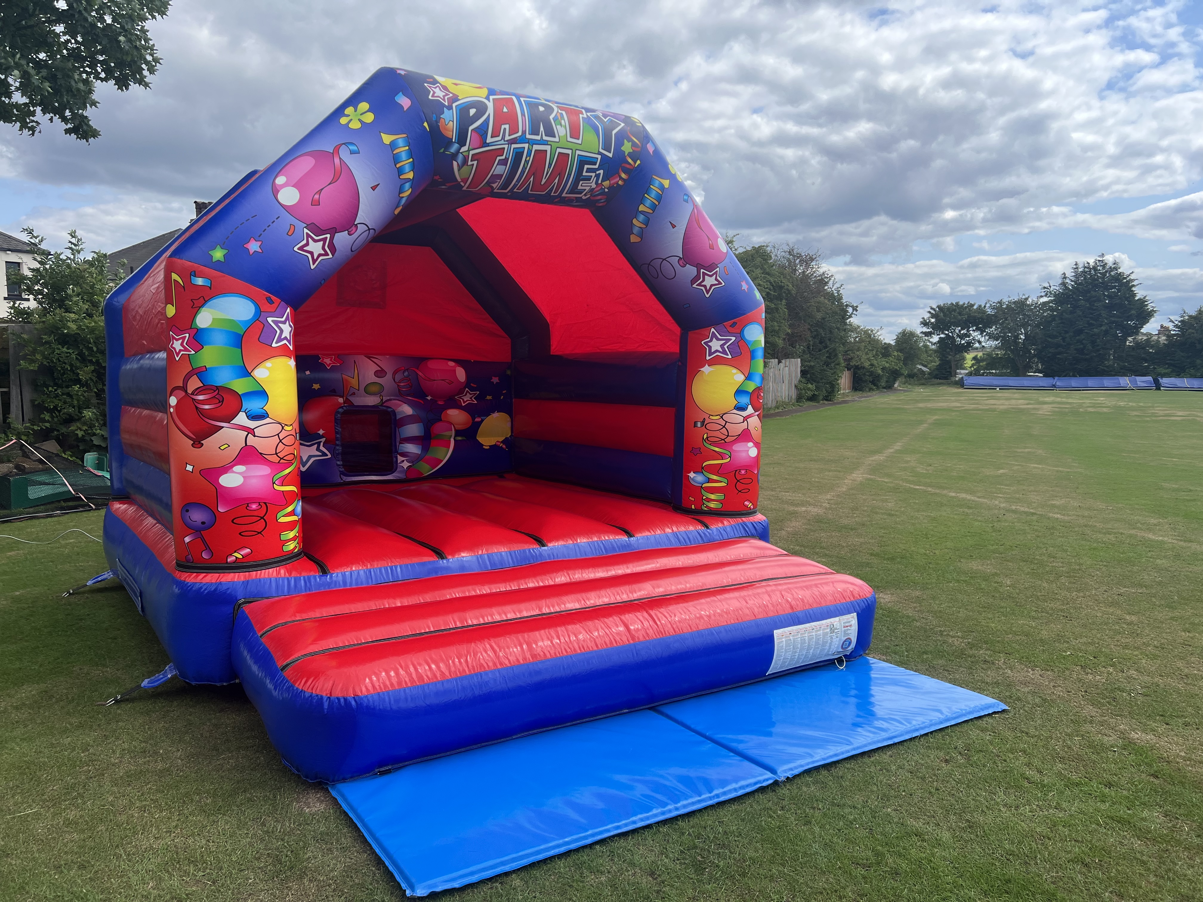 Party Time Bouncy Castle & Matching Inflatable Ball Pool - Bouncy ...