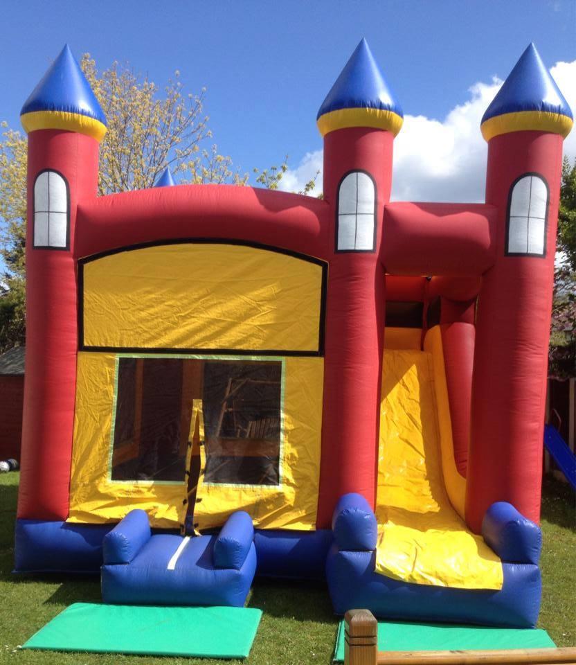 1 year old bouncy castle