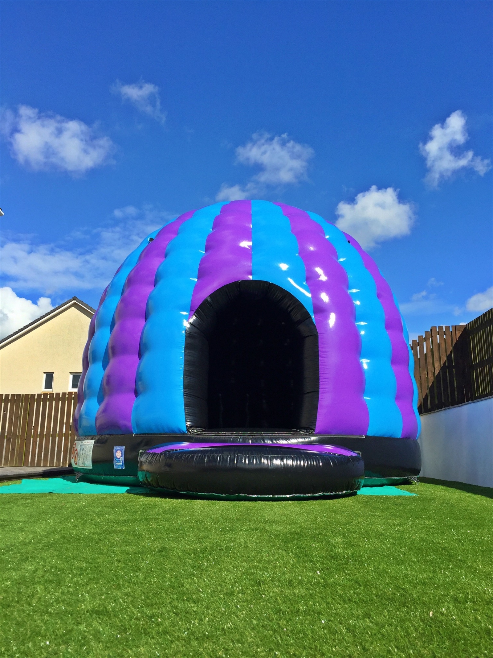 Bouncy Castles Best Bouncy Castle Hire service in Larkhall