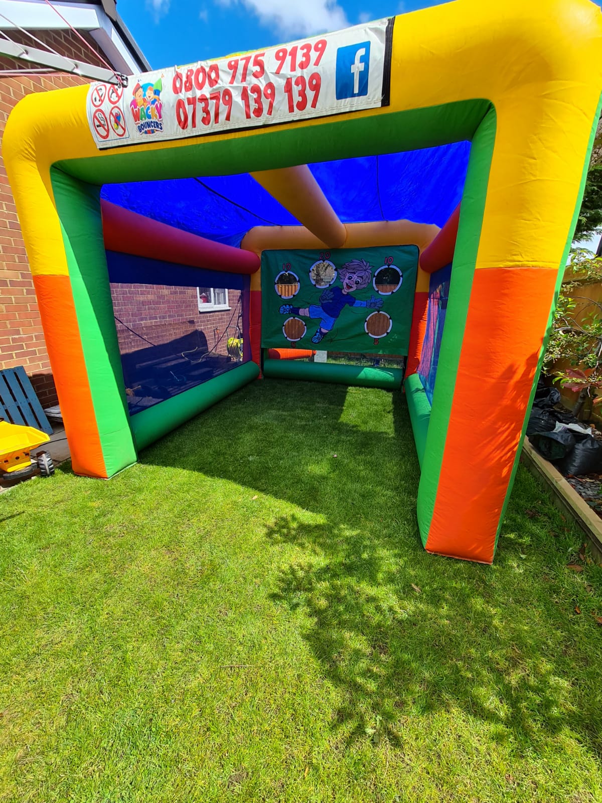 8ft x 8ft Penalty Shootout Inflatable Best Bouncy Castle Hire, soft