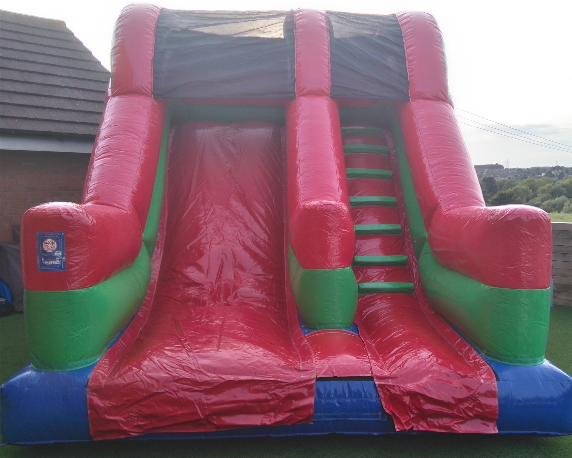 bouncy castle manufacturers near me