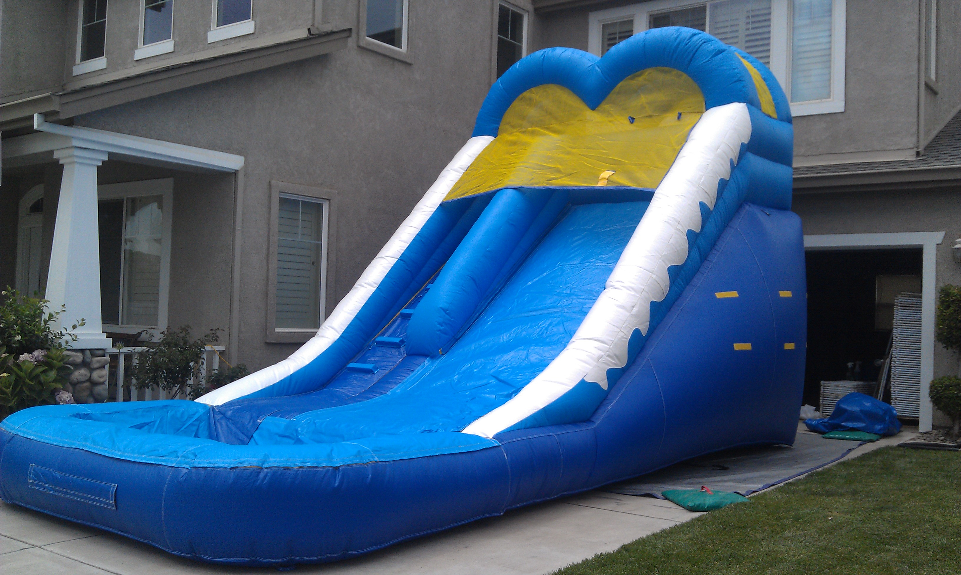 Blue Water Slide - Hire in Manteca, Ripon, Modesto, Lathrop, Escalon ...