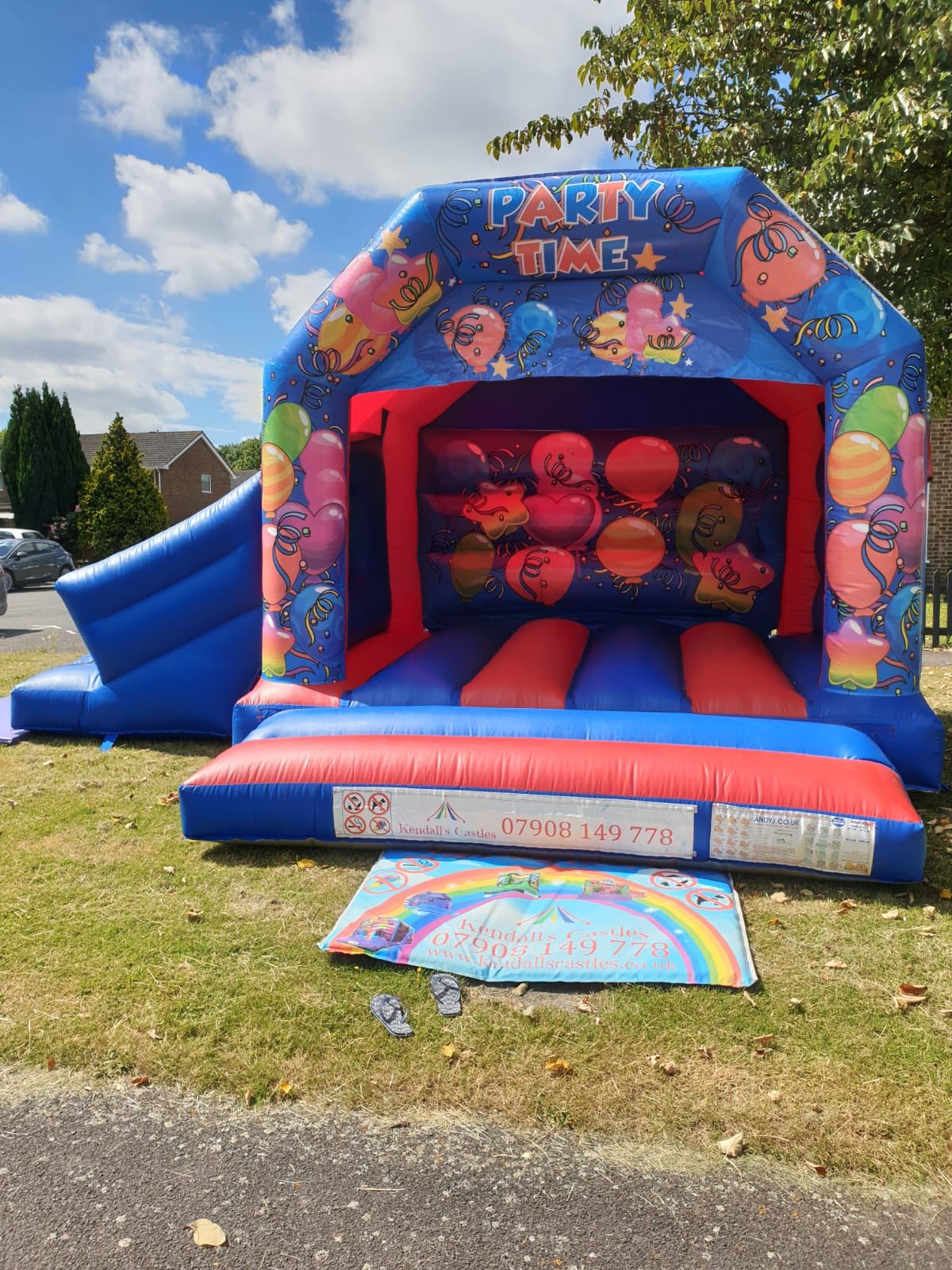 bouncy castle with slide to hire