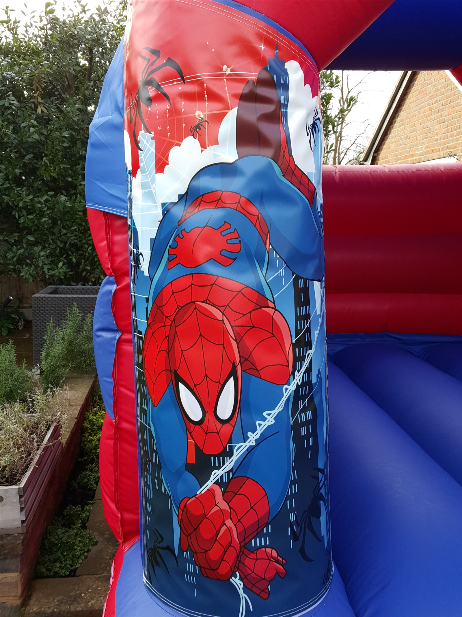 spiderman bouncy castle hire