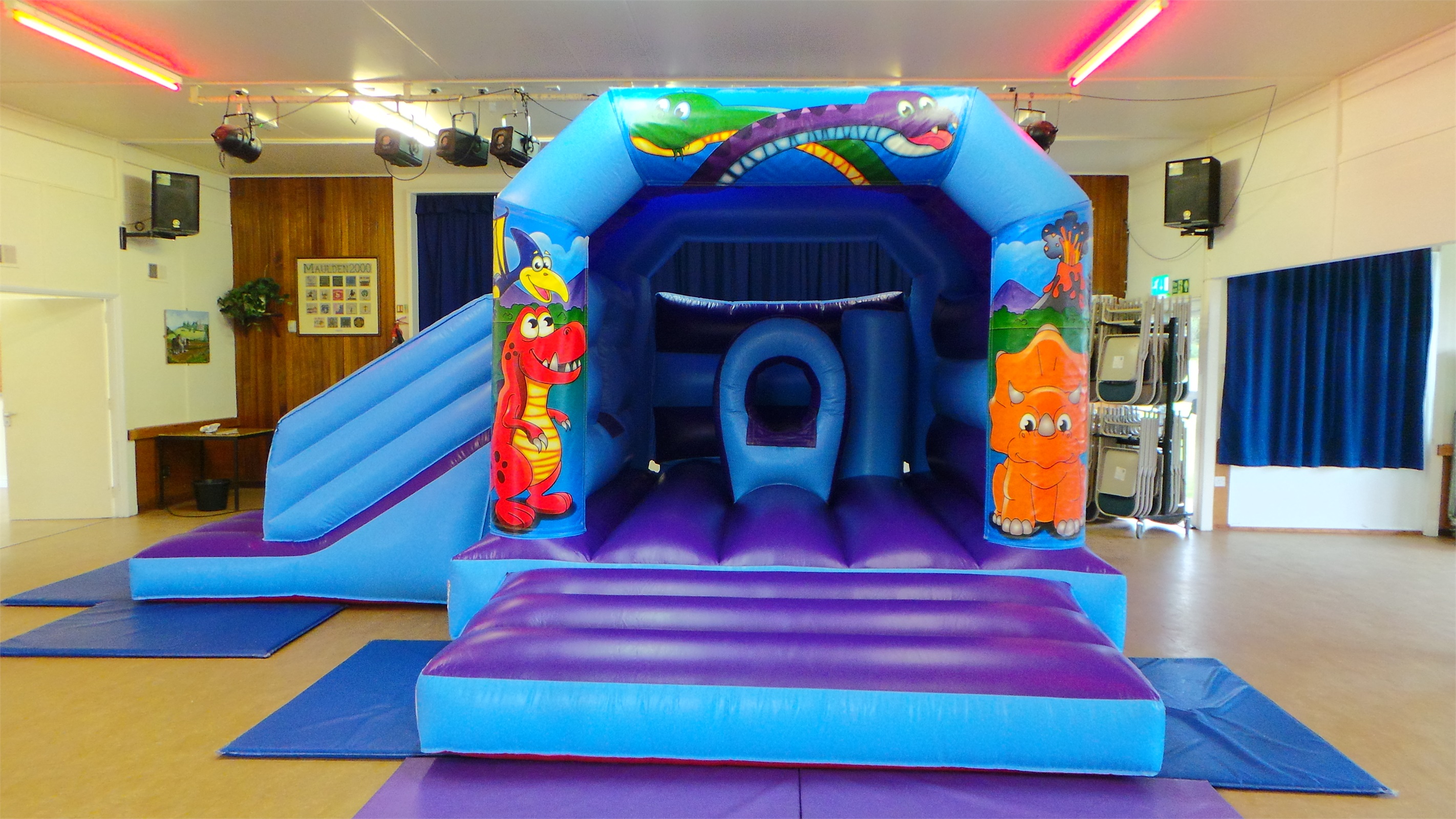 belly flops bouncy castle hire