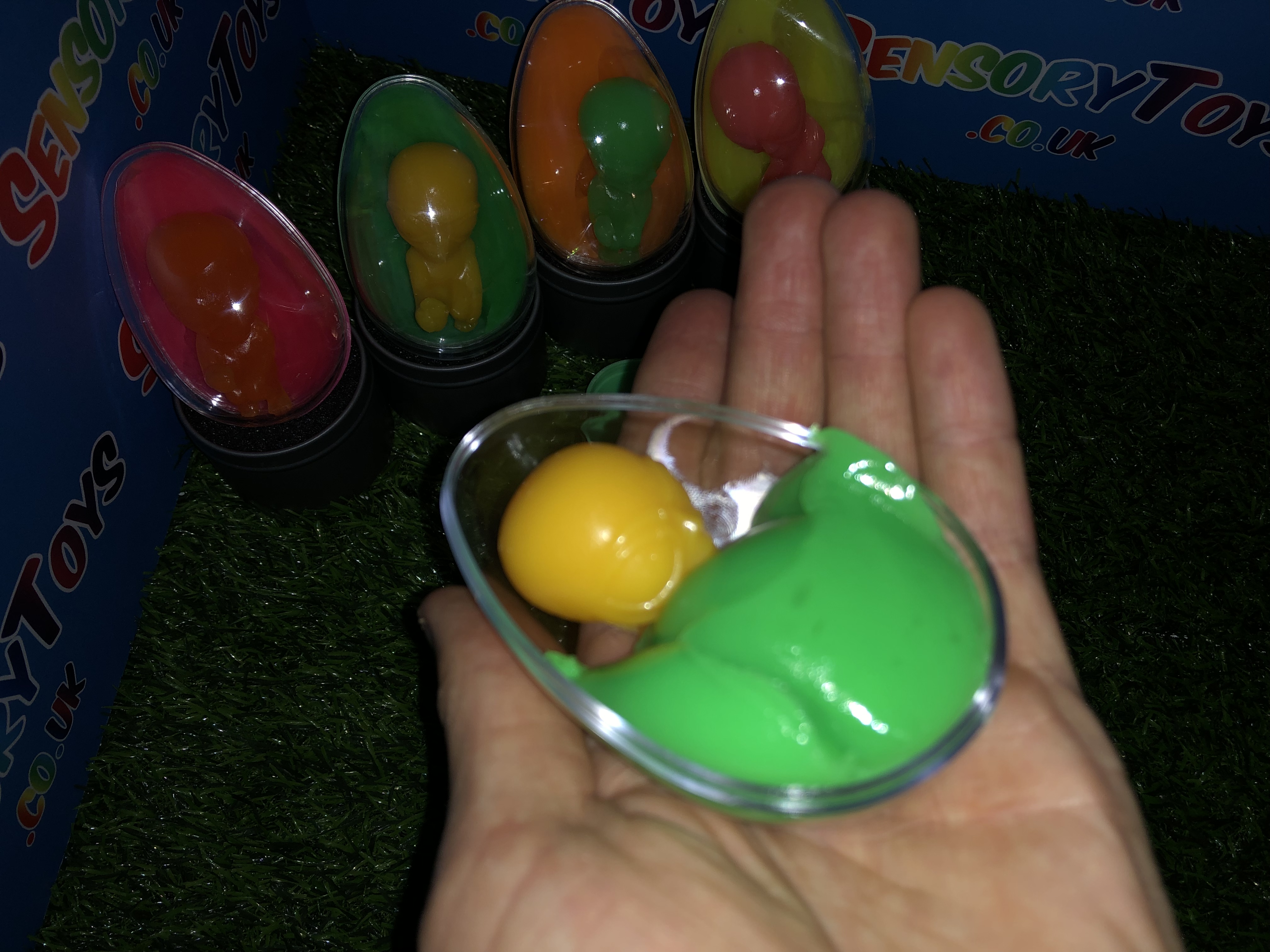Alien Egg - Free Sensory Toys | Online Toy Shop | Popular Sensory Toys ...