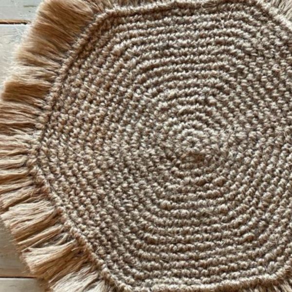 SoNSo Hires Bermuda Event Rental Placemats & Chargers