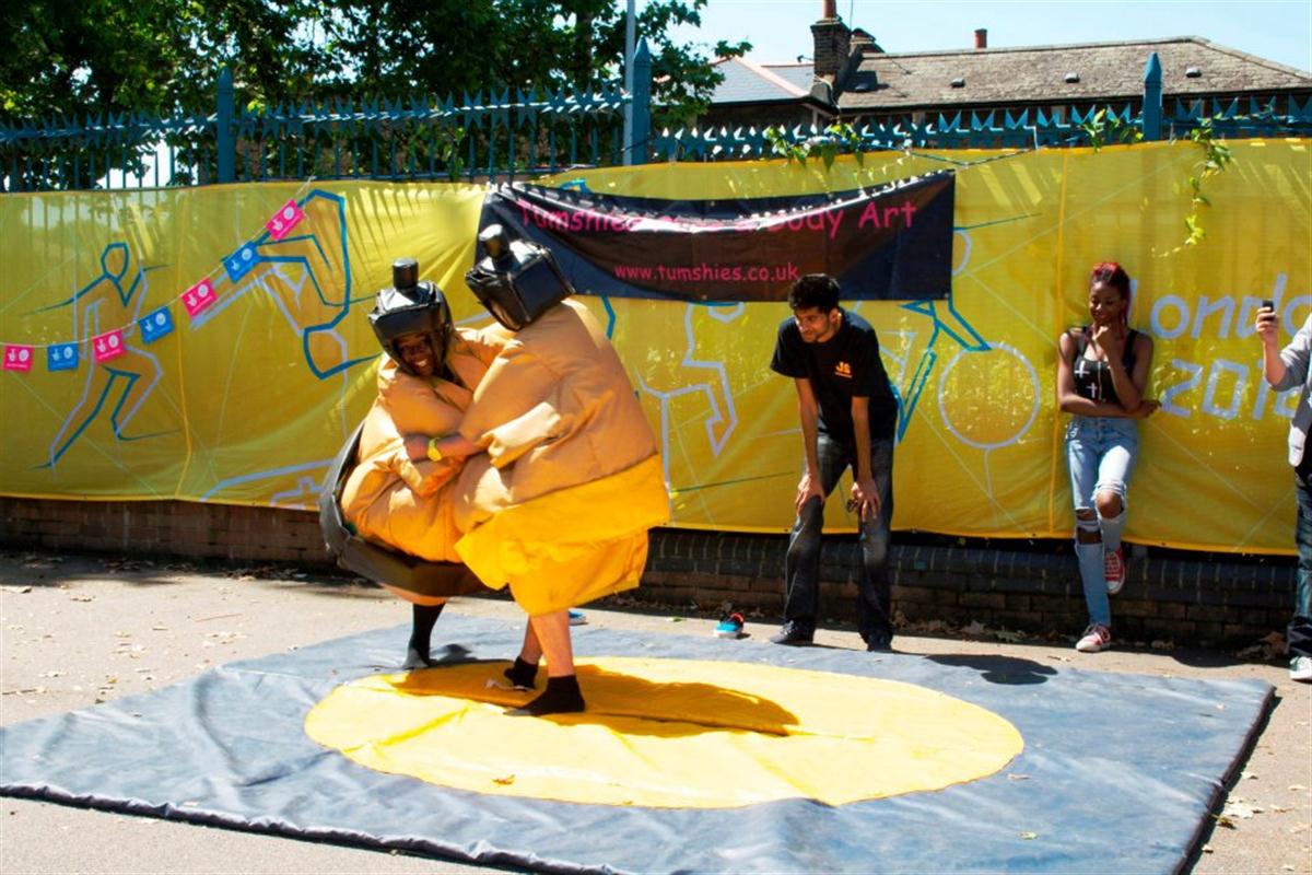 sumo blow up game