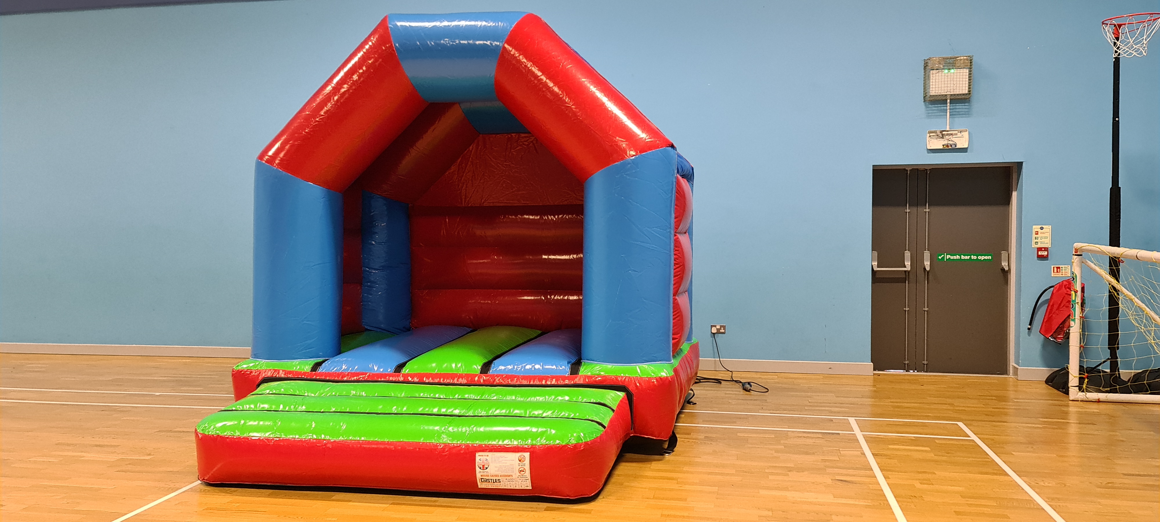 10x10-a-frame-bouncy-castle-bouncy-castle-hire-in-bishops-stortford