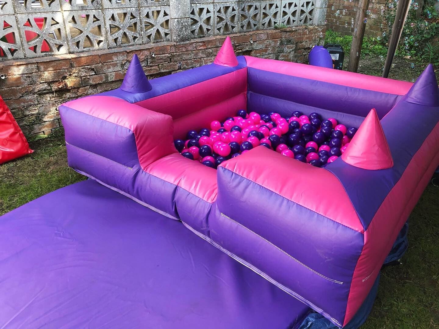 Soft Play & Ball Ponds Party Equipment Hire in Buckinghamshire